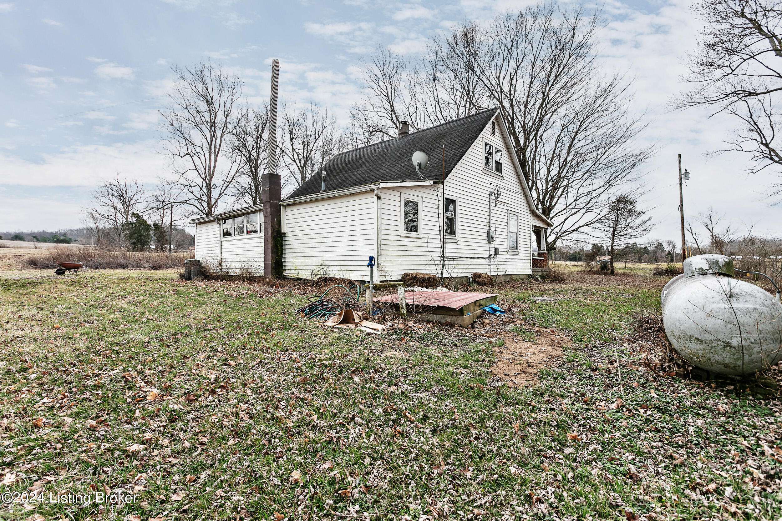Vine Grove, KY 40175,9011 Highway 333