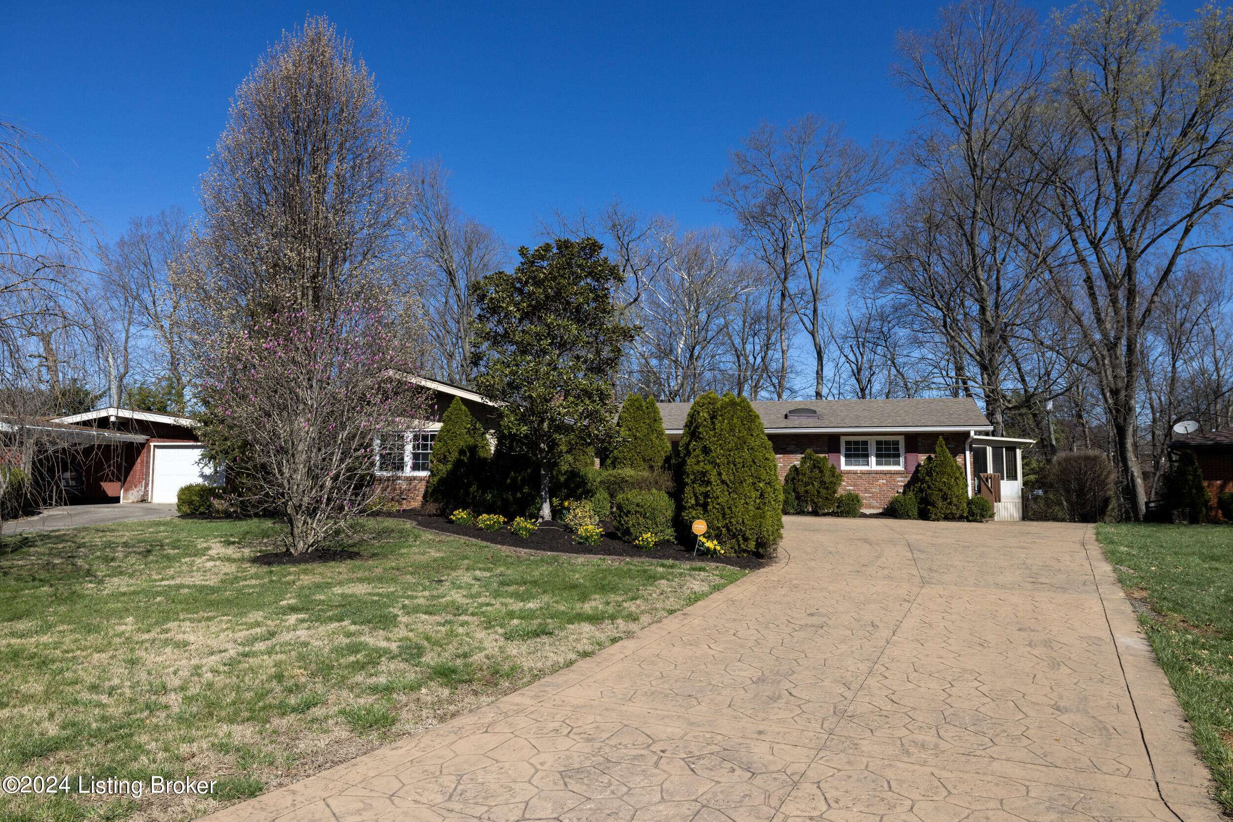 Louisville, KY 40223,141 Tanglewood TRL