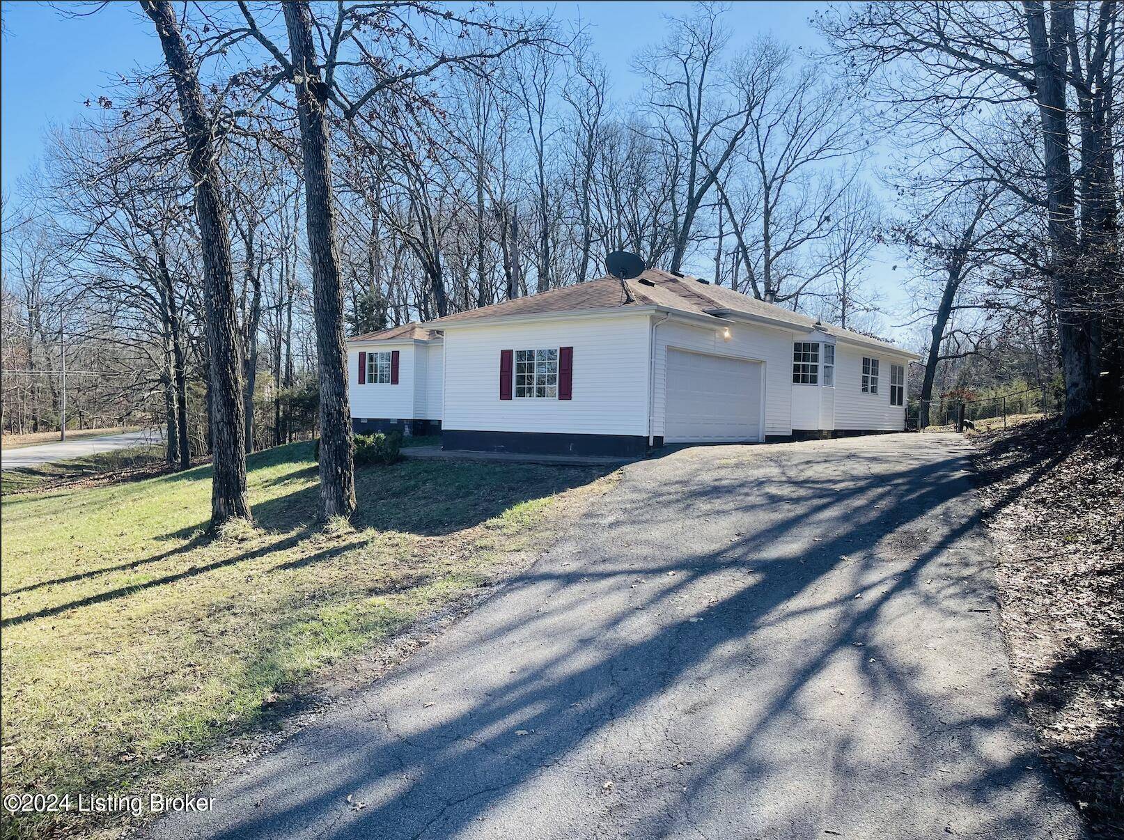 Brandenburg, KY 40108,3 Barn Owl Ct