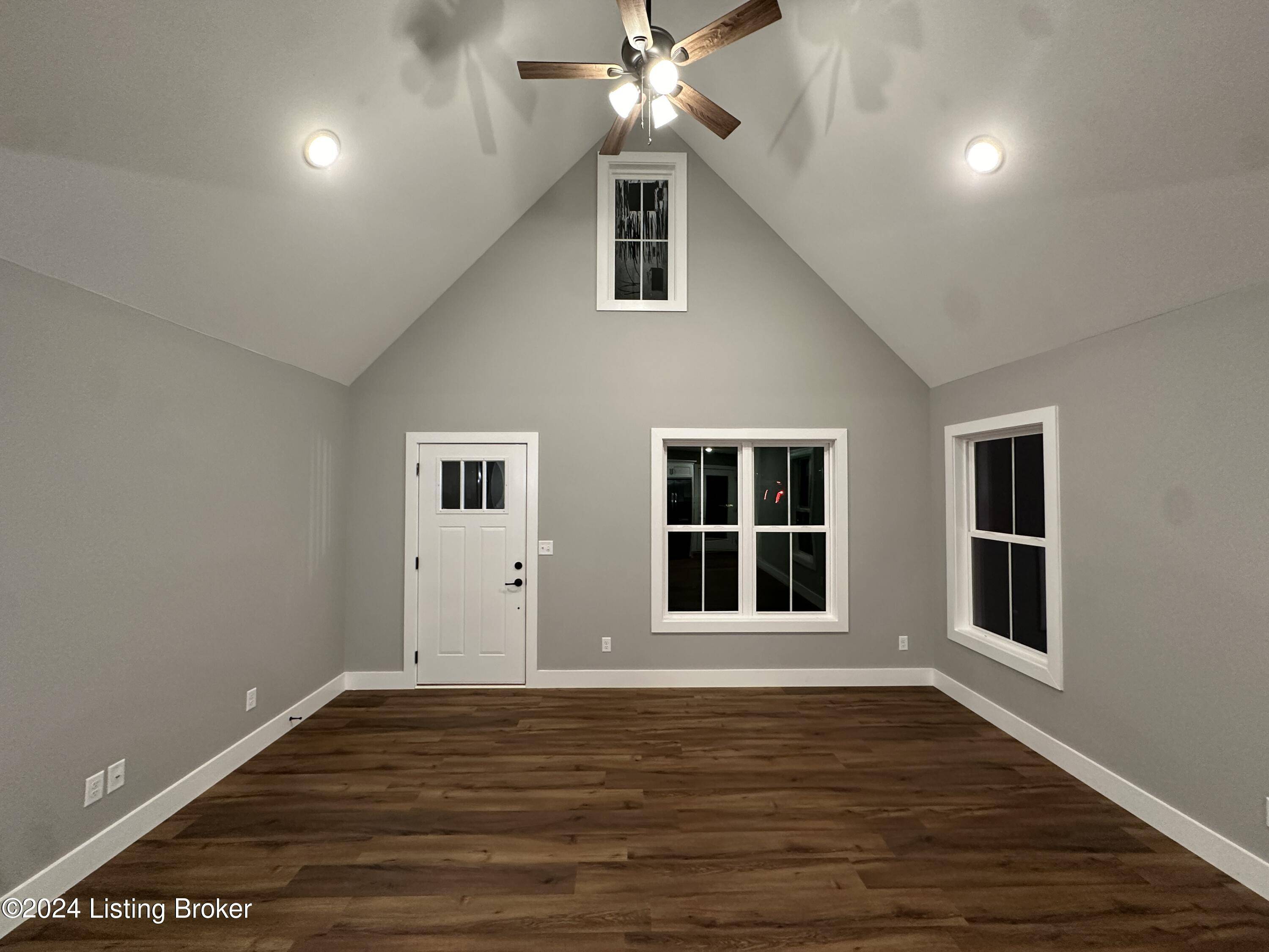 Bardstown, KY 40004,0 State St