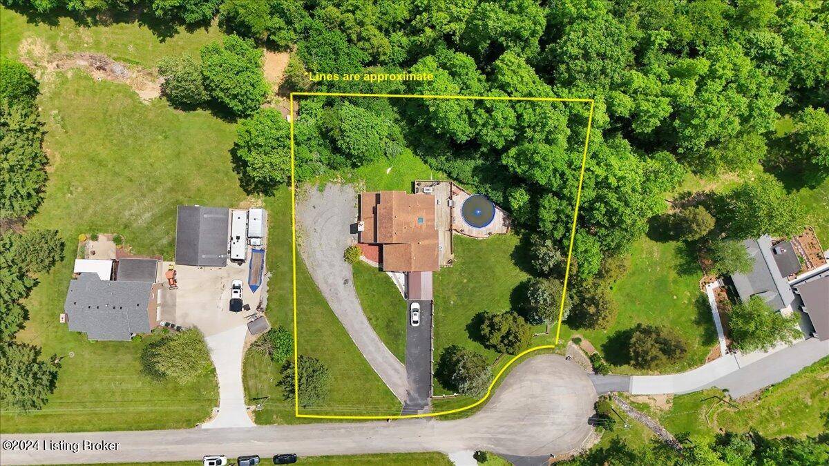 La Grange, KY 40031,2215 Fox Trail Ct