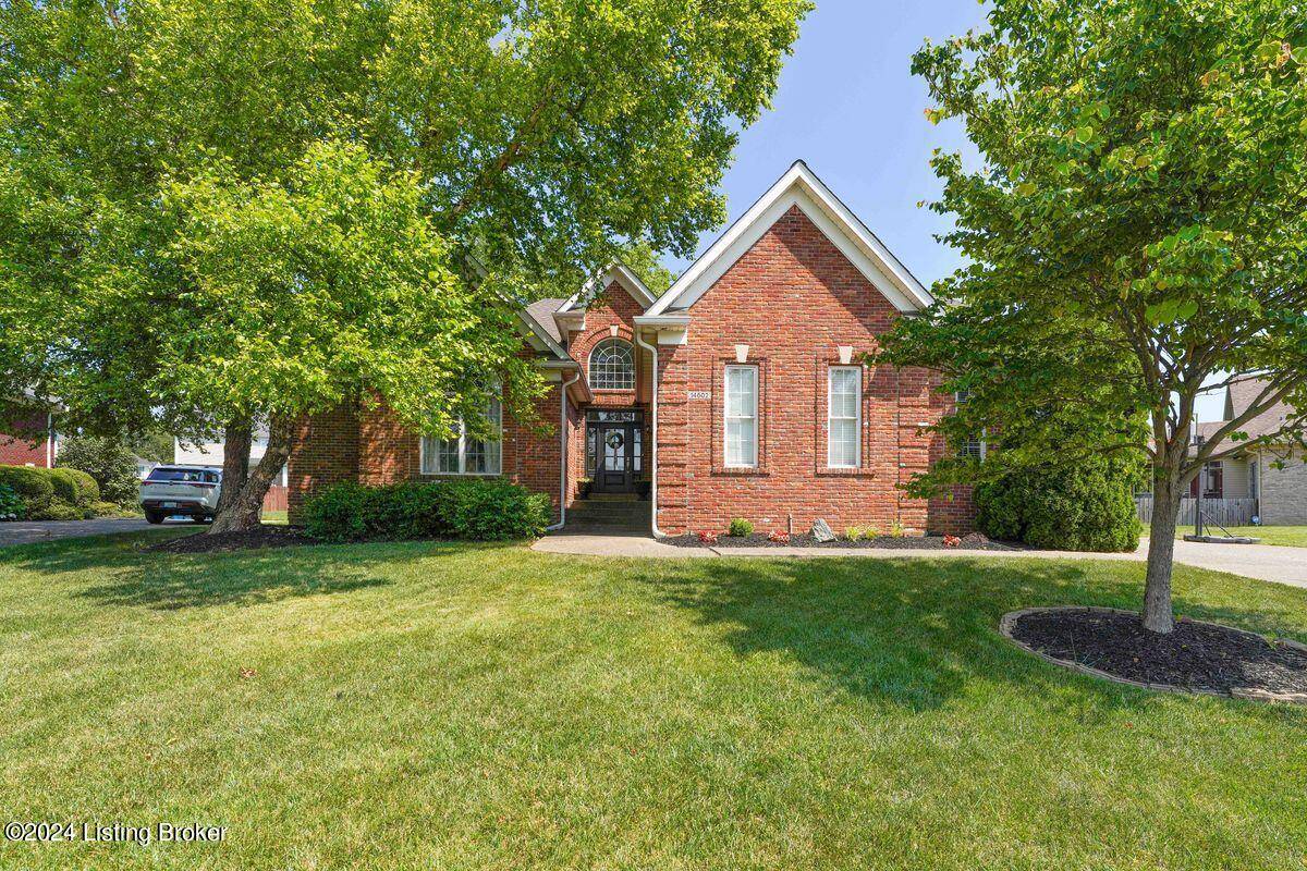 Louisville, KY 40245,14602 Cressington Cir