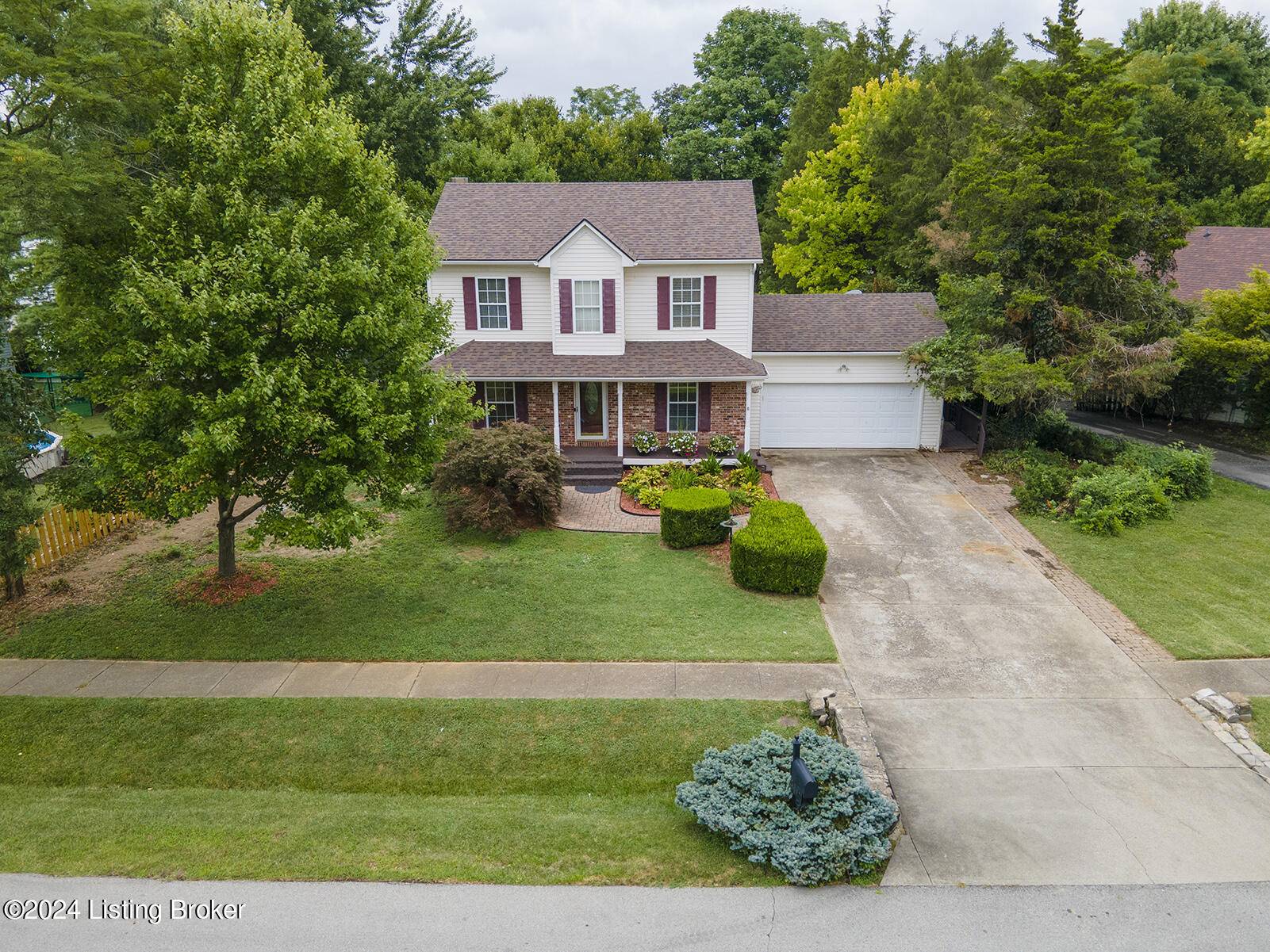 Crestwood, KY 40014,5213 Manor Dr