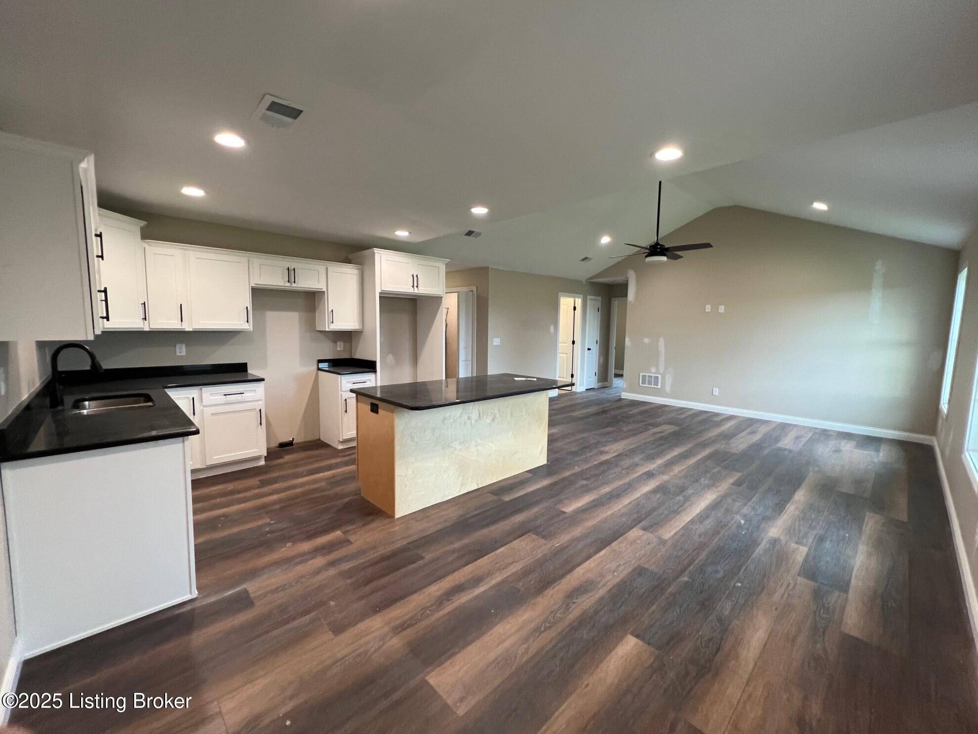 Taylorsville, KY 40071,106 New Orleans Ct