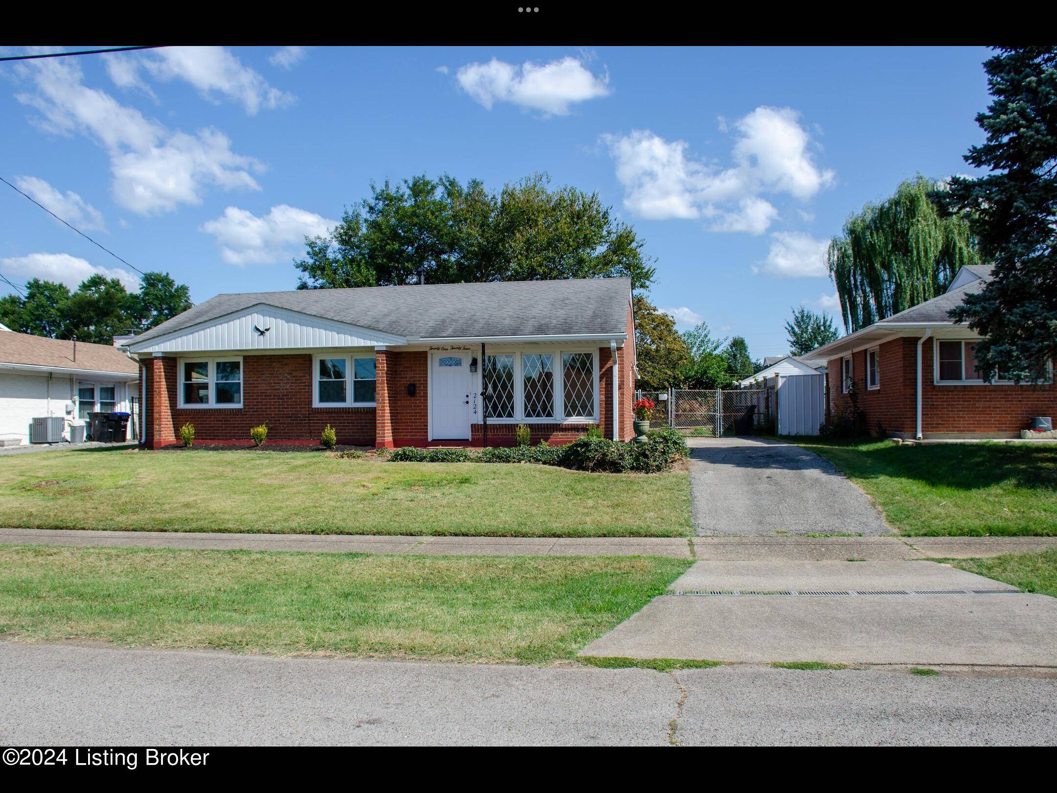 Louisville, KY 40218,2124 Peabody Ln