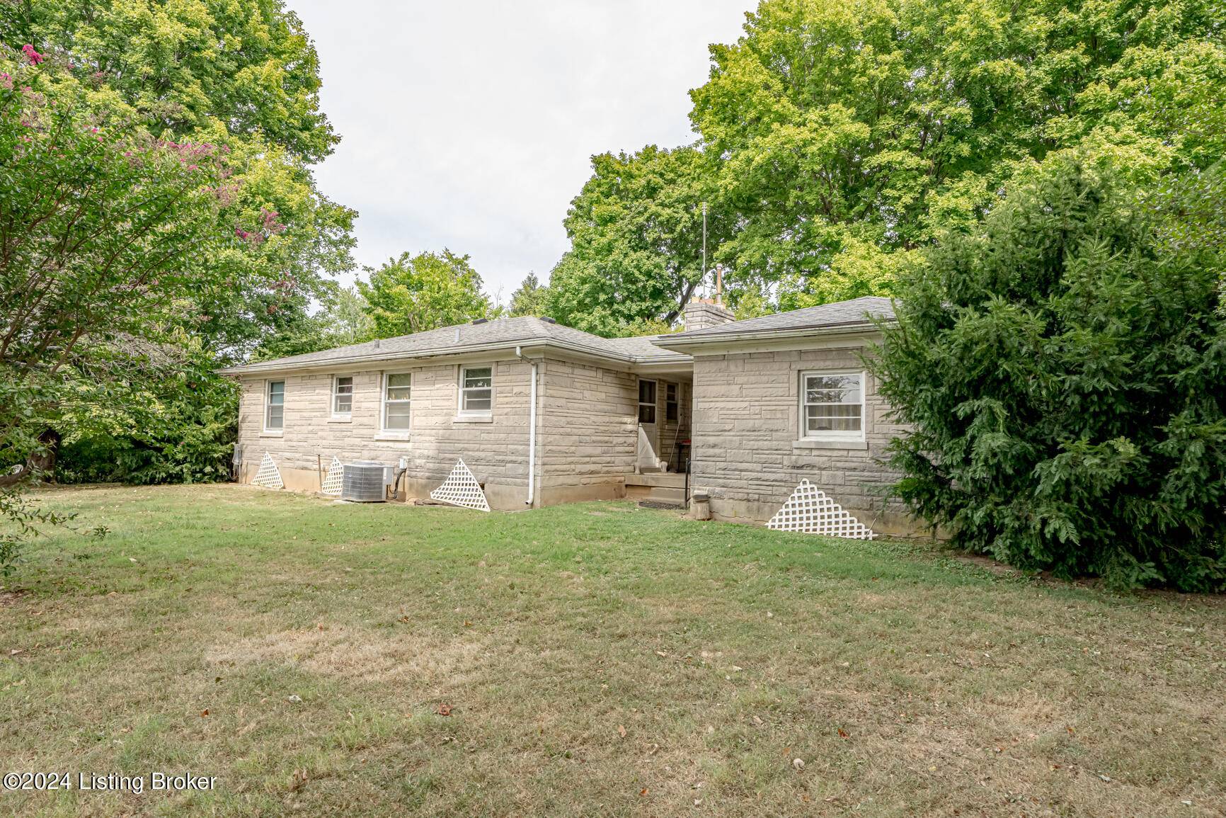 Louisville, KY 40229,4626 Glen Rose Rd