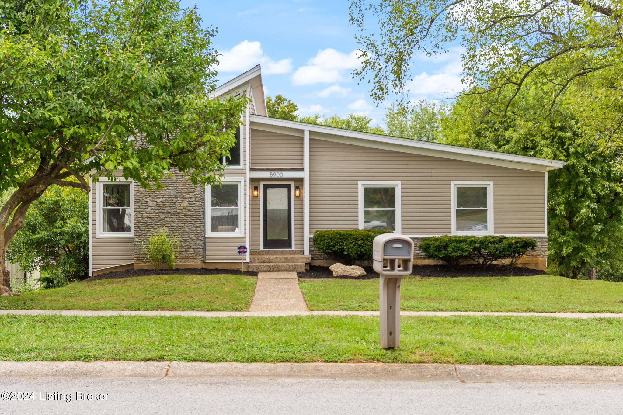 Louisville, KY 40291,5900 Stone Bluff Rd