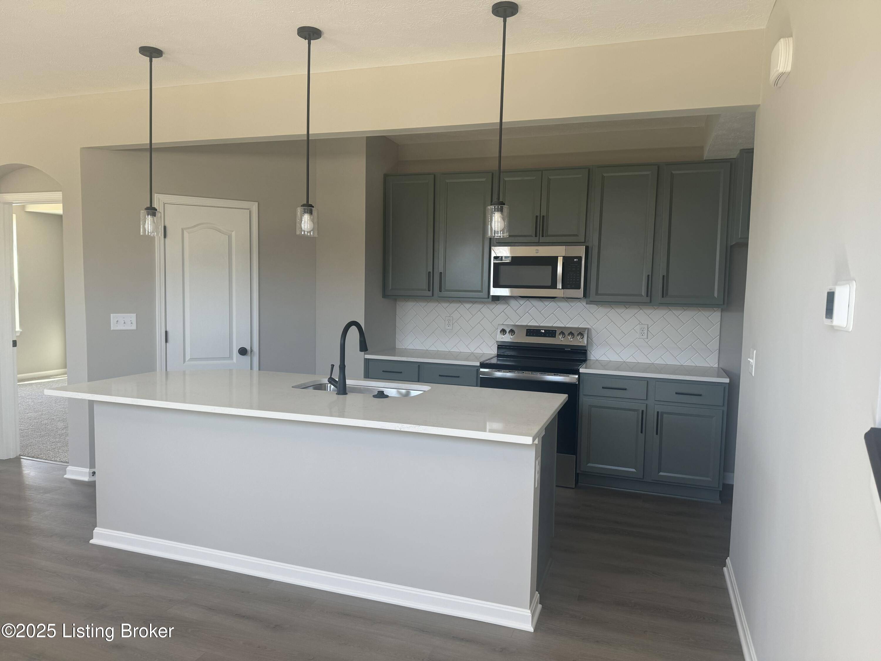 Louisville, KY 40291,11210 Long Brisk WAY
