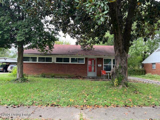 Louisville, KY 40220,3112 Redbud Ln