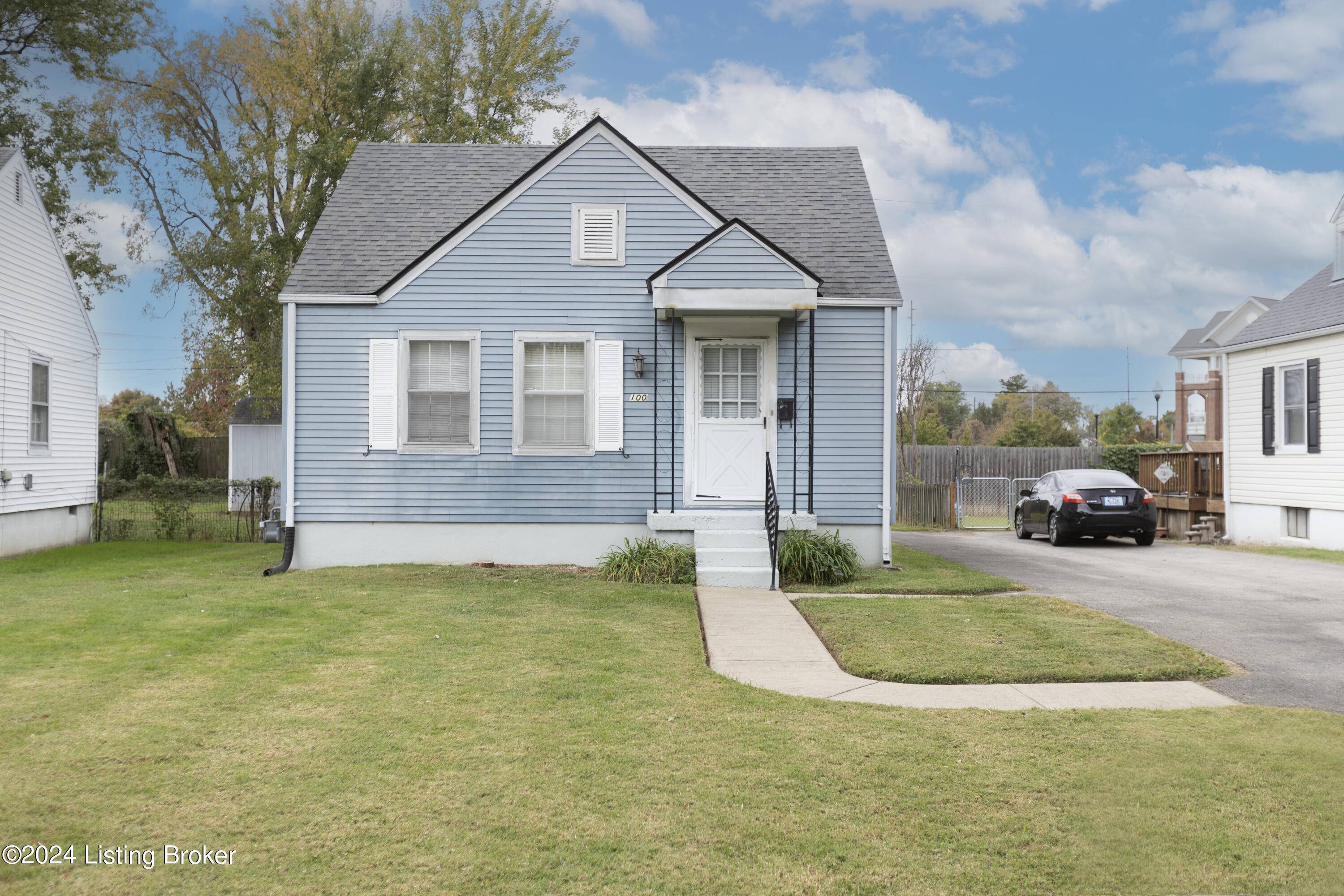 Louisville, KY 40207,100 Staebler Ave