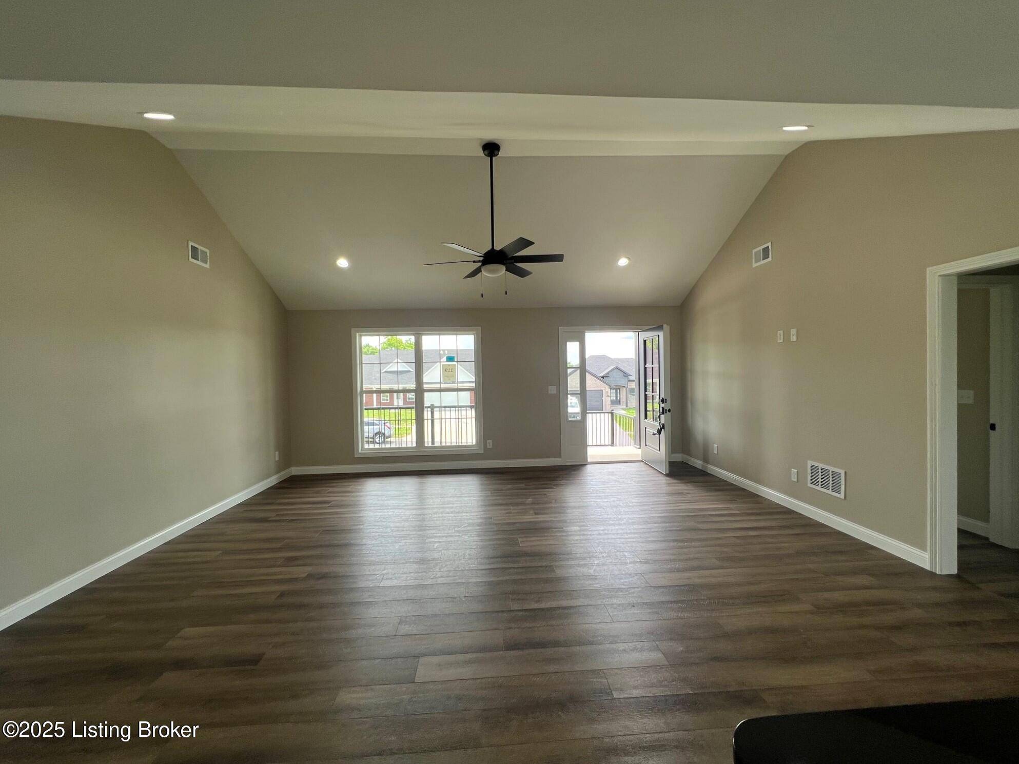 Taylorsville, KY 40071,137 New Orleans Ct