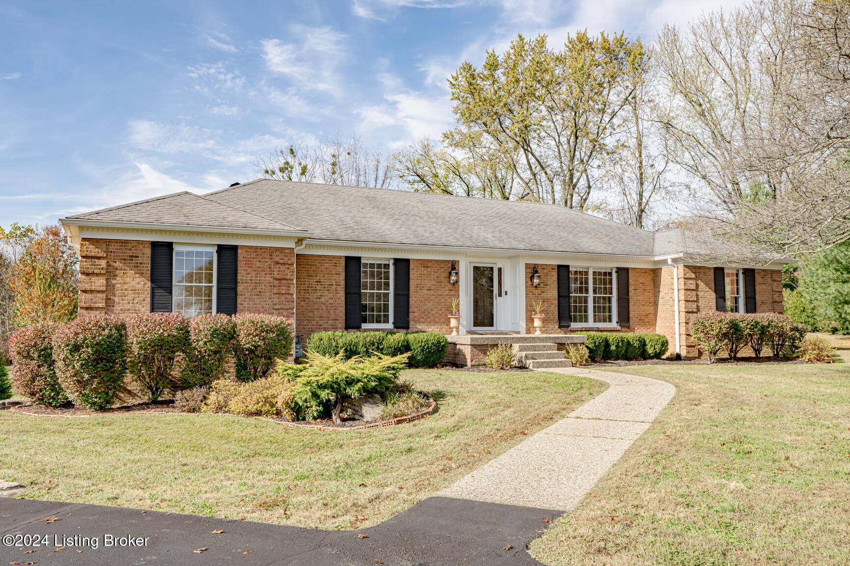 Prospect, KY 40059,13304 Dogwood Ct