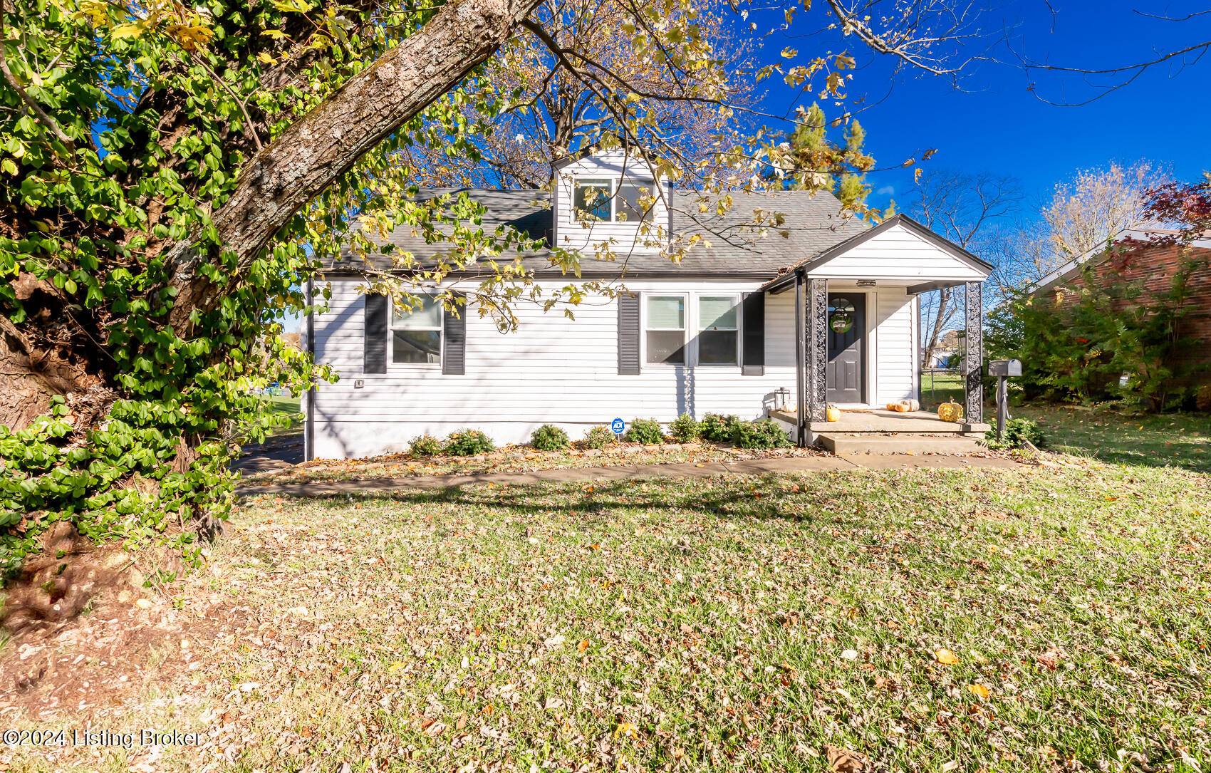 Eminence, KY 40019,116 Fairview Ct