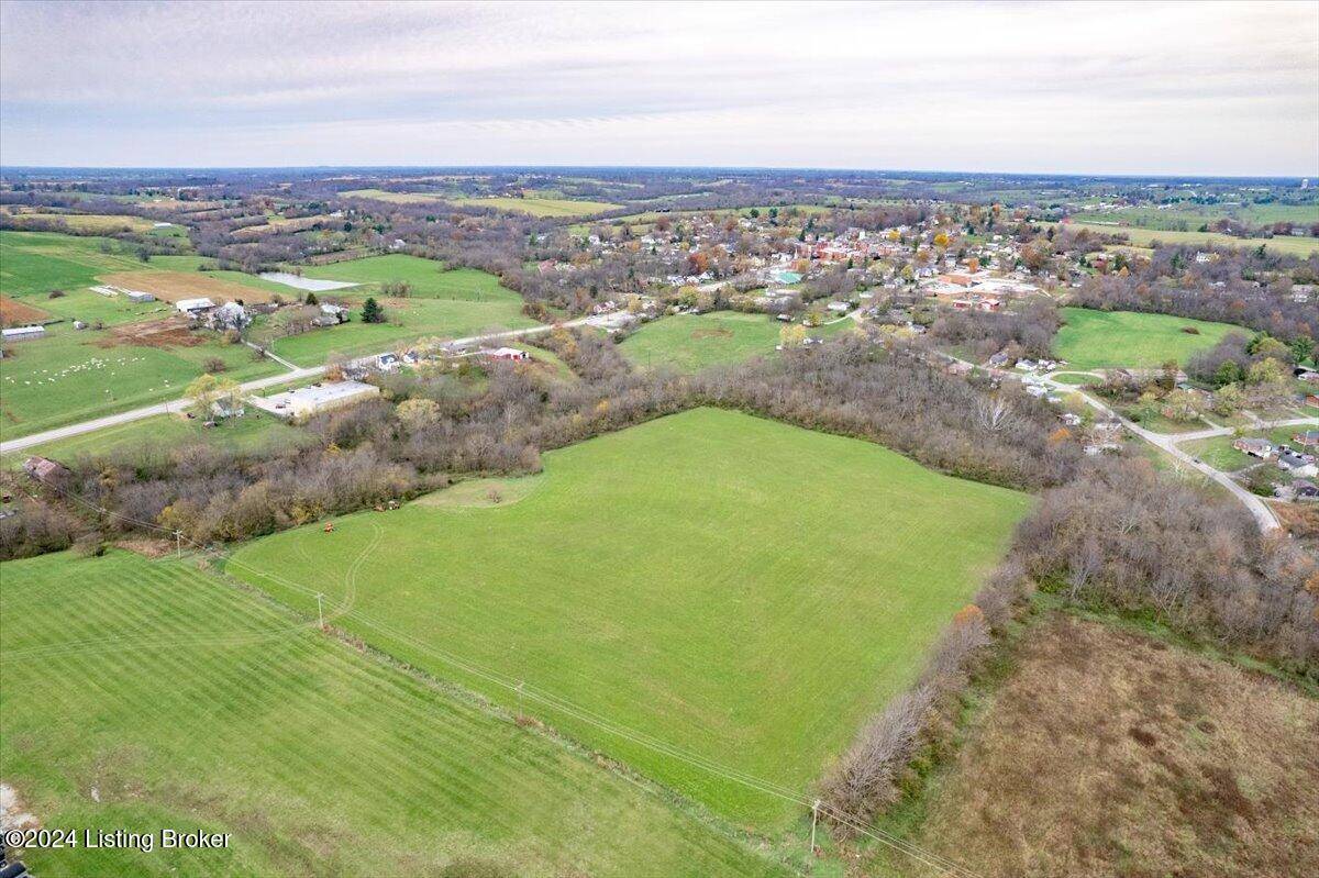 New Castle, KY 40050,590-2 Eminence Rd