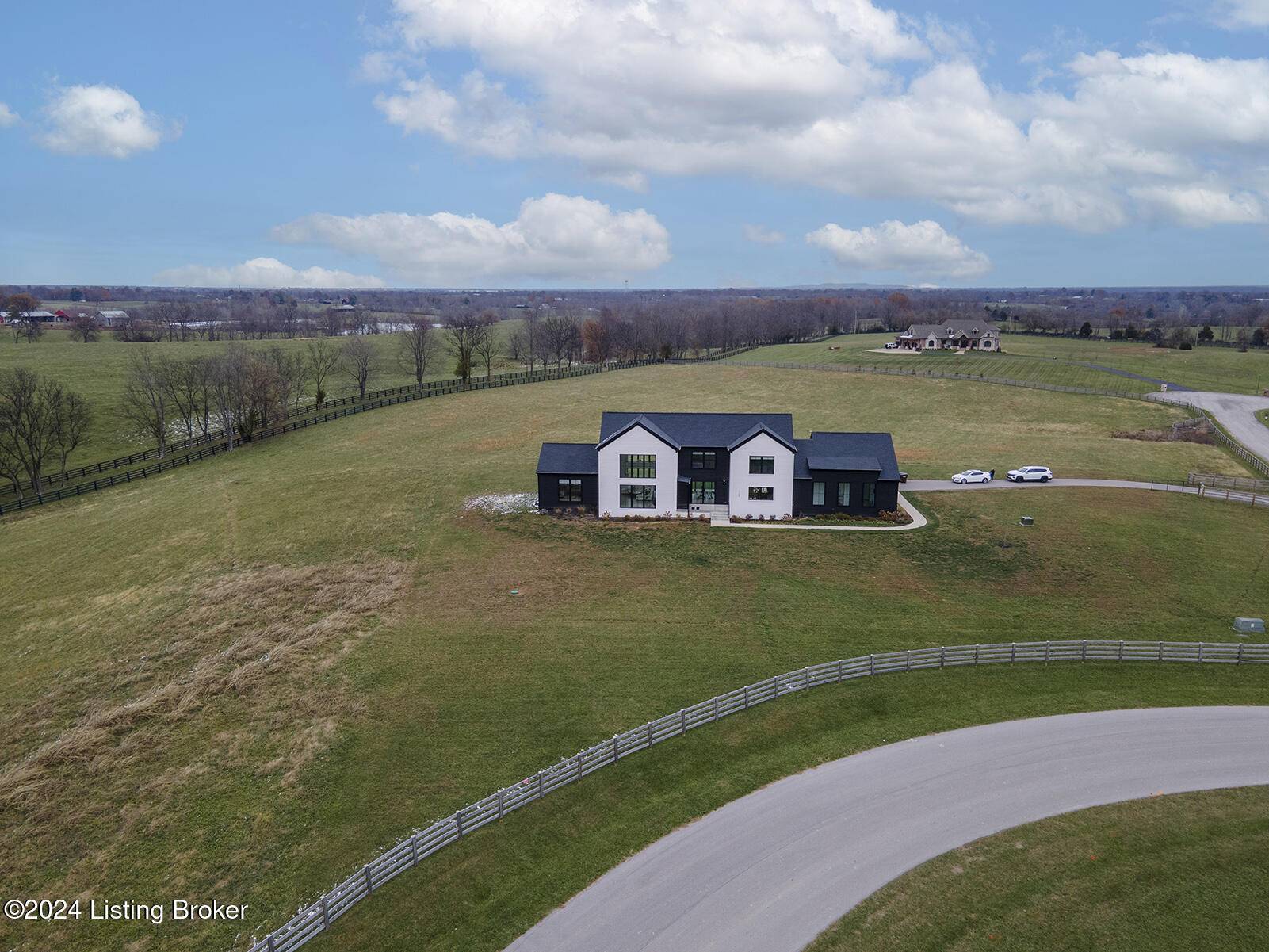 Finchville, KY 40022,1160 Equestrian Lakes Ln