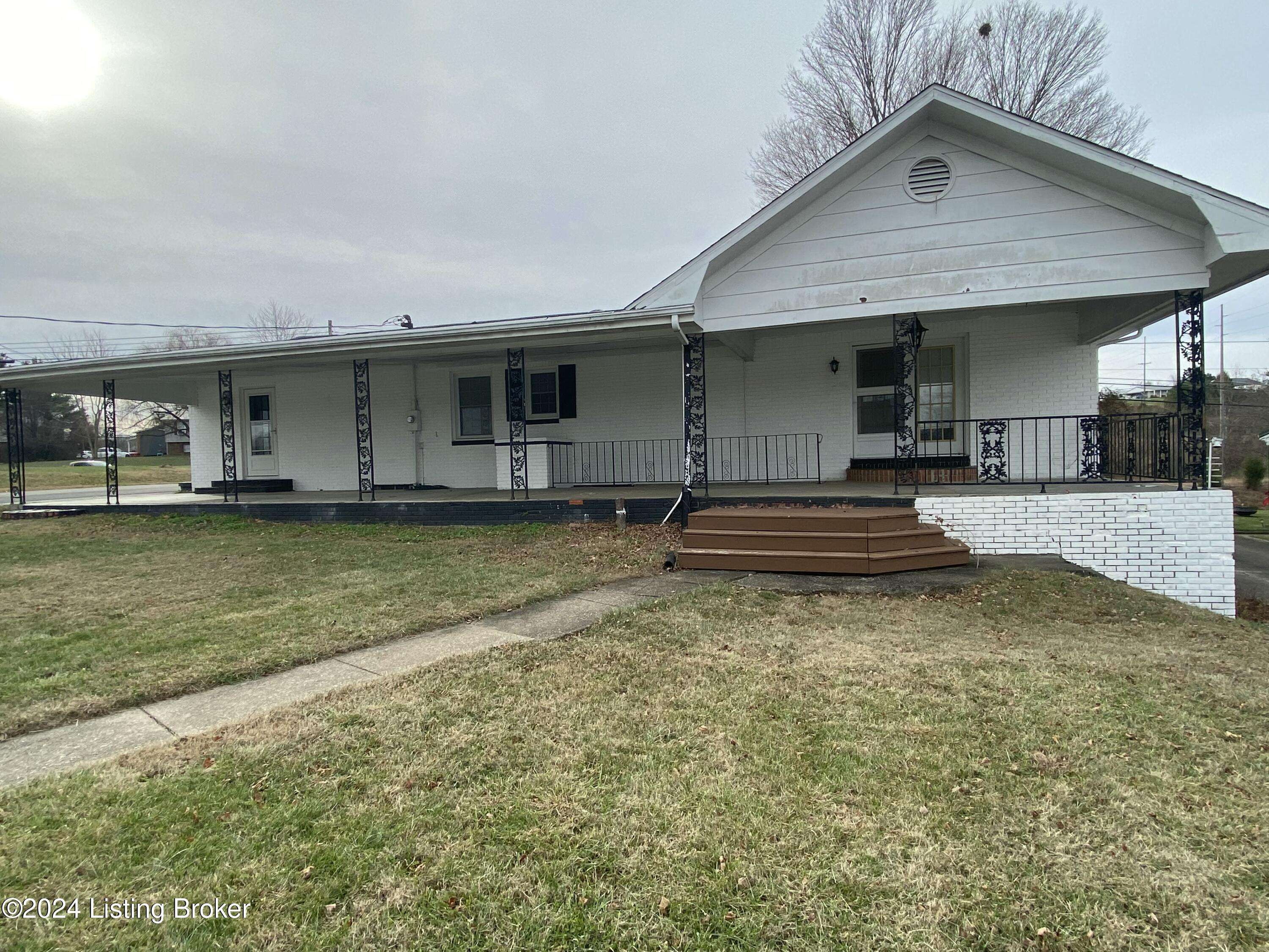 Leitchfield, KY 42754,501 Lilac Rd