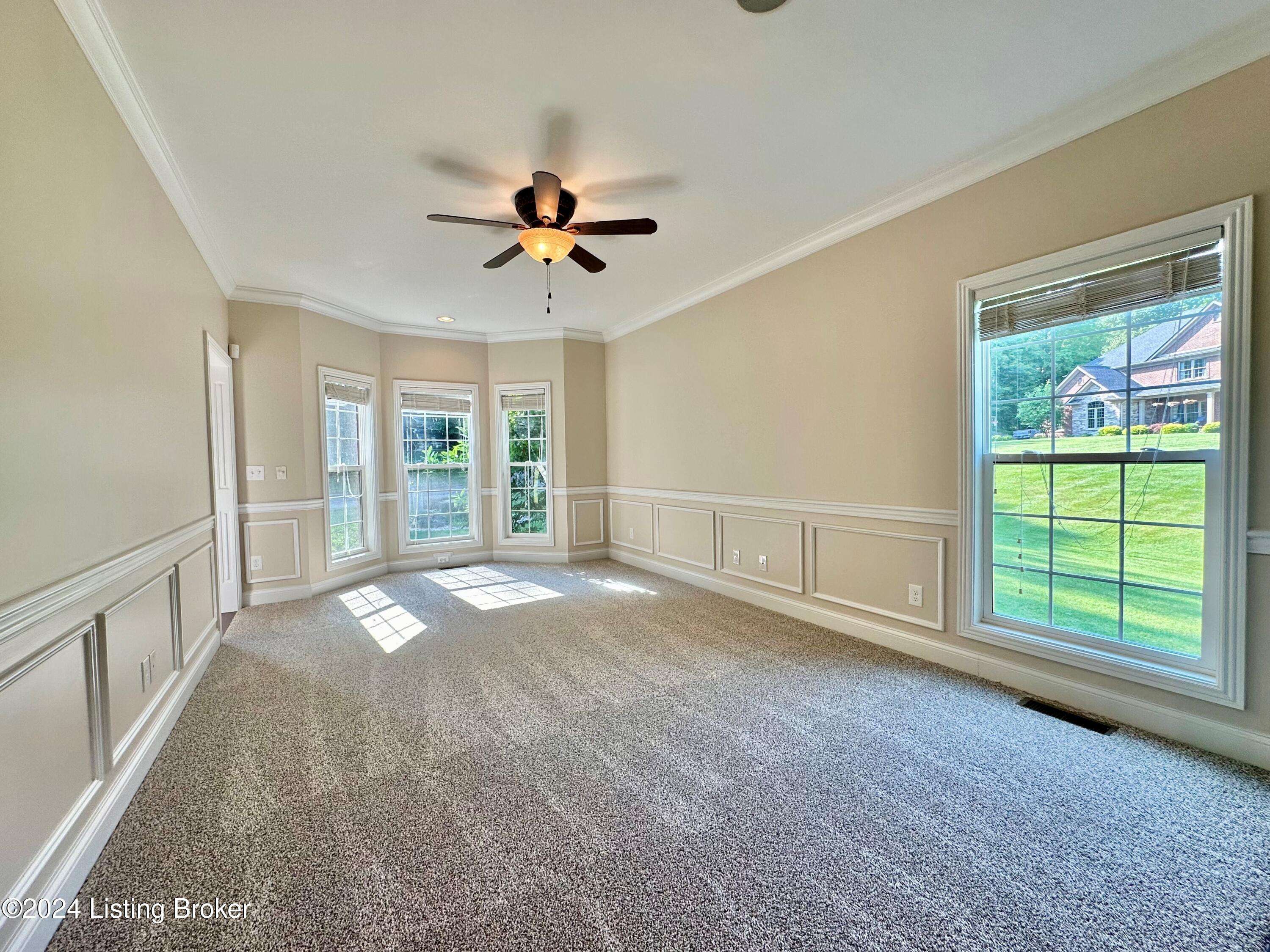 Vine Grove, KY 40175,806 Pebble Beach Ct