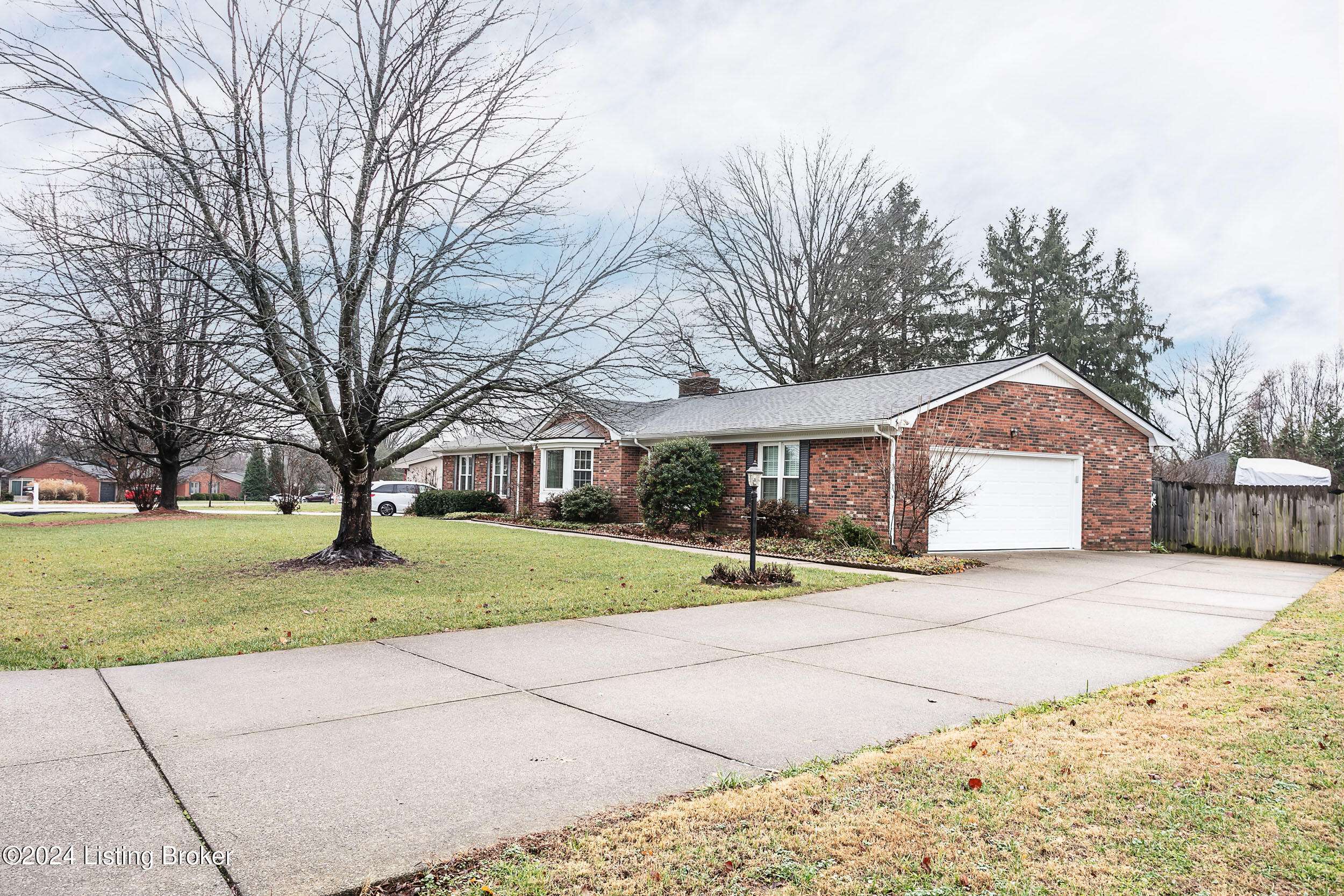 Bardstown, KY 40004,112 Westview Dr