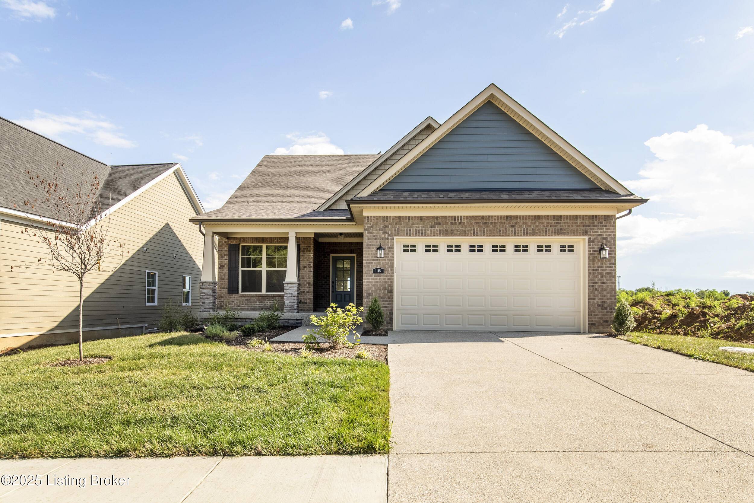 La Grange, KY 40031,2818 Alder Wood Ln