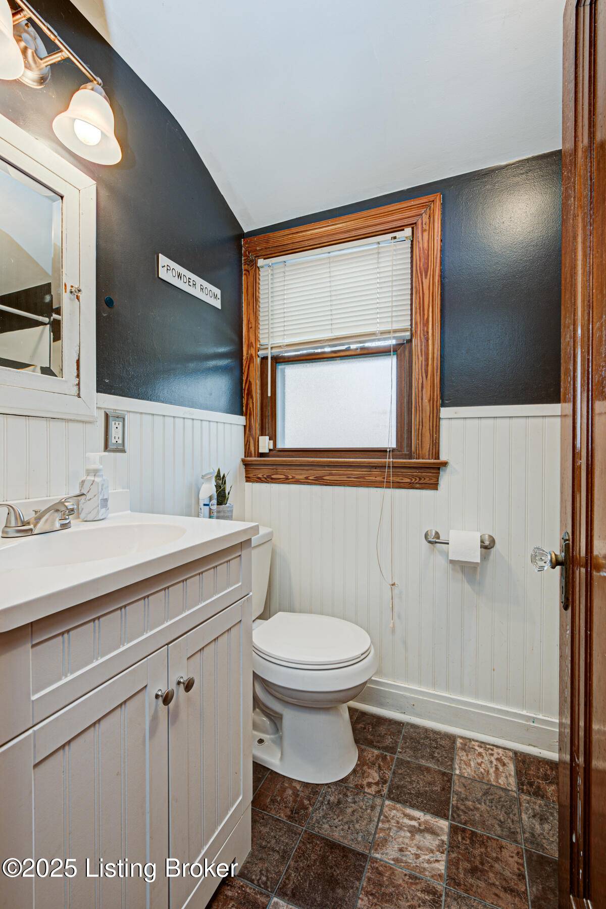 Louisville, KY 40241,10509 Ballardsville Rd