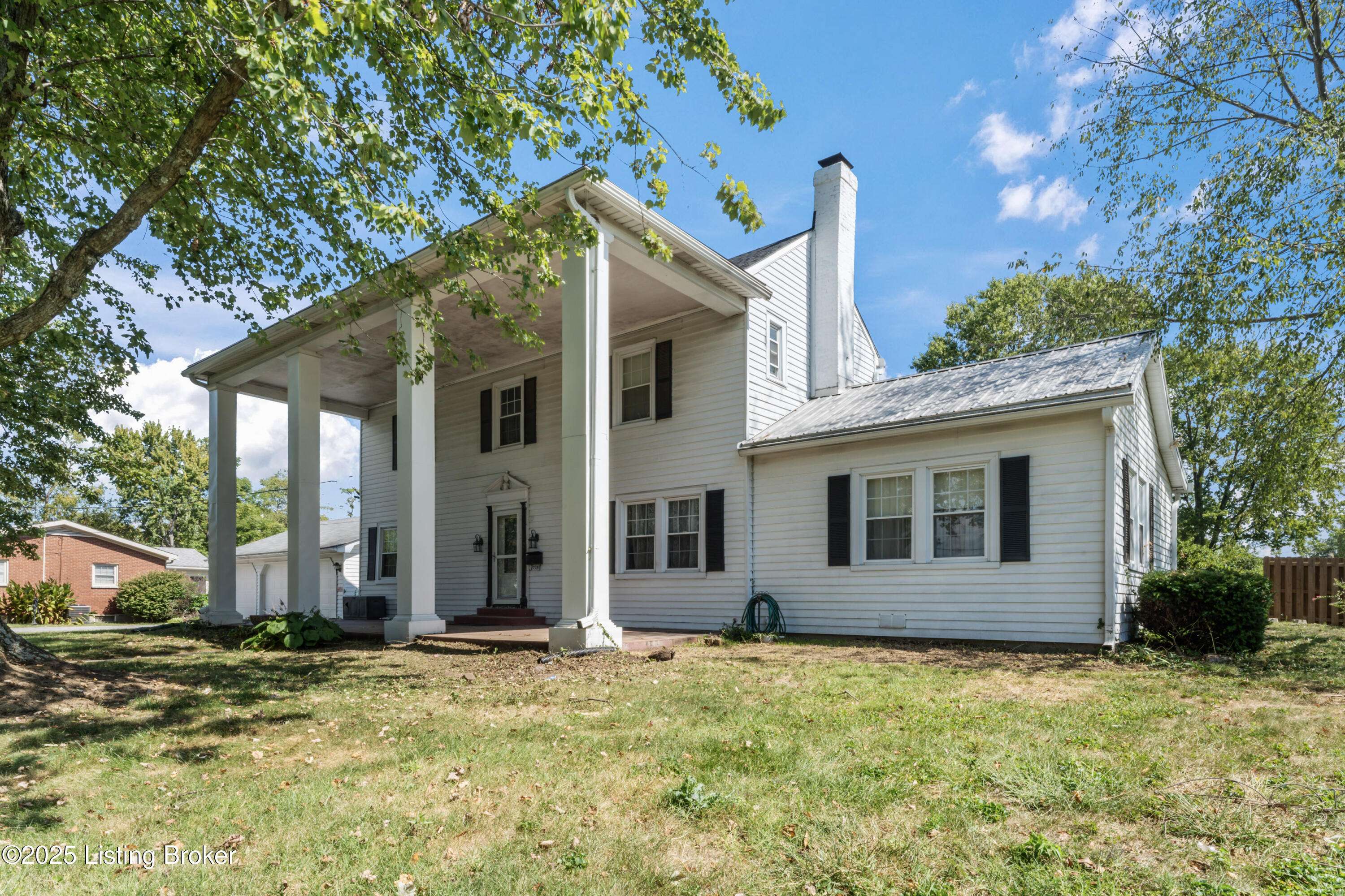 Louisville, KY 40228,7211 Tangelo Dr