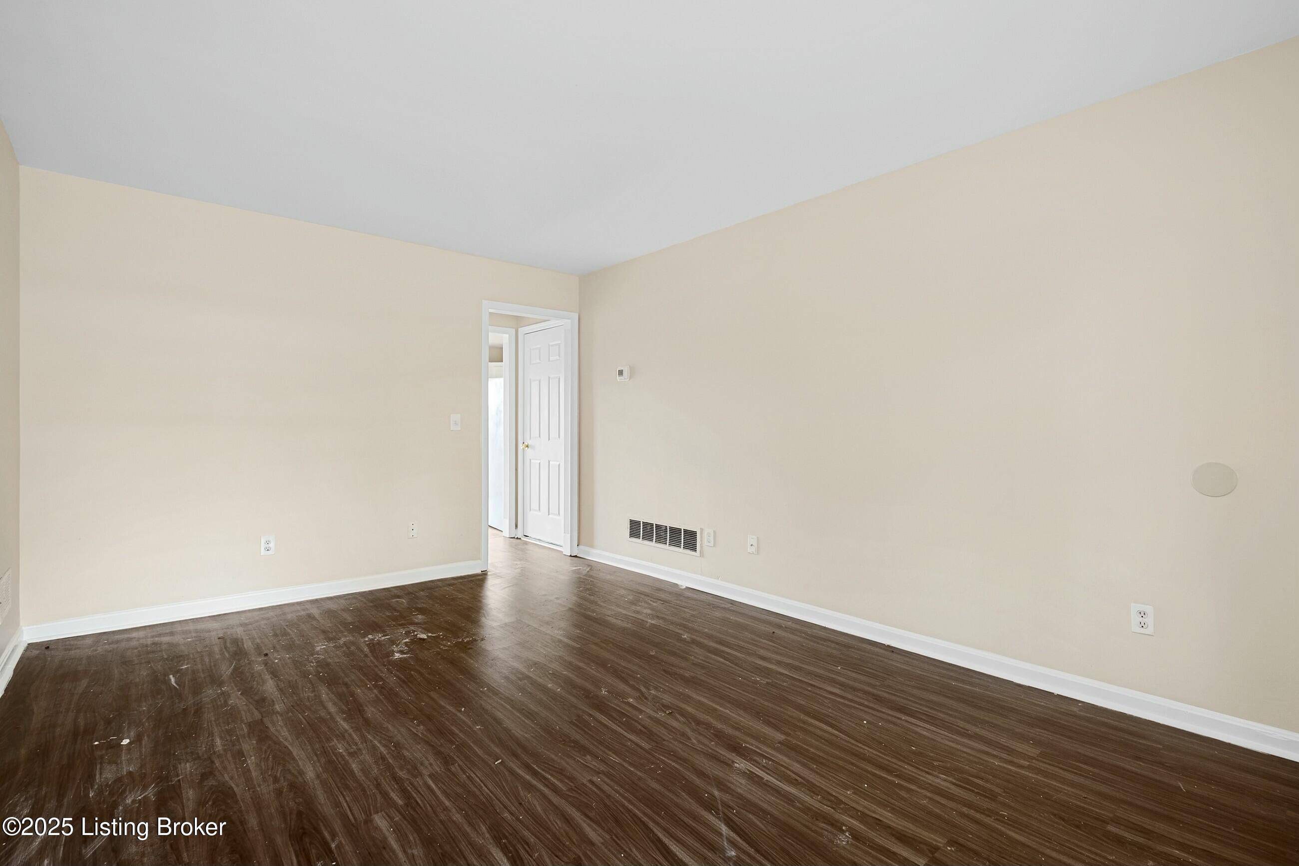 Louisville, KY 40242,9007 Riley Ave