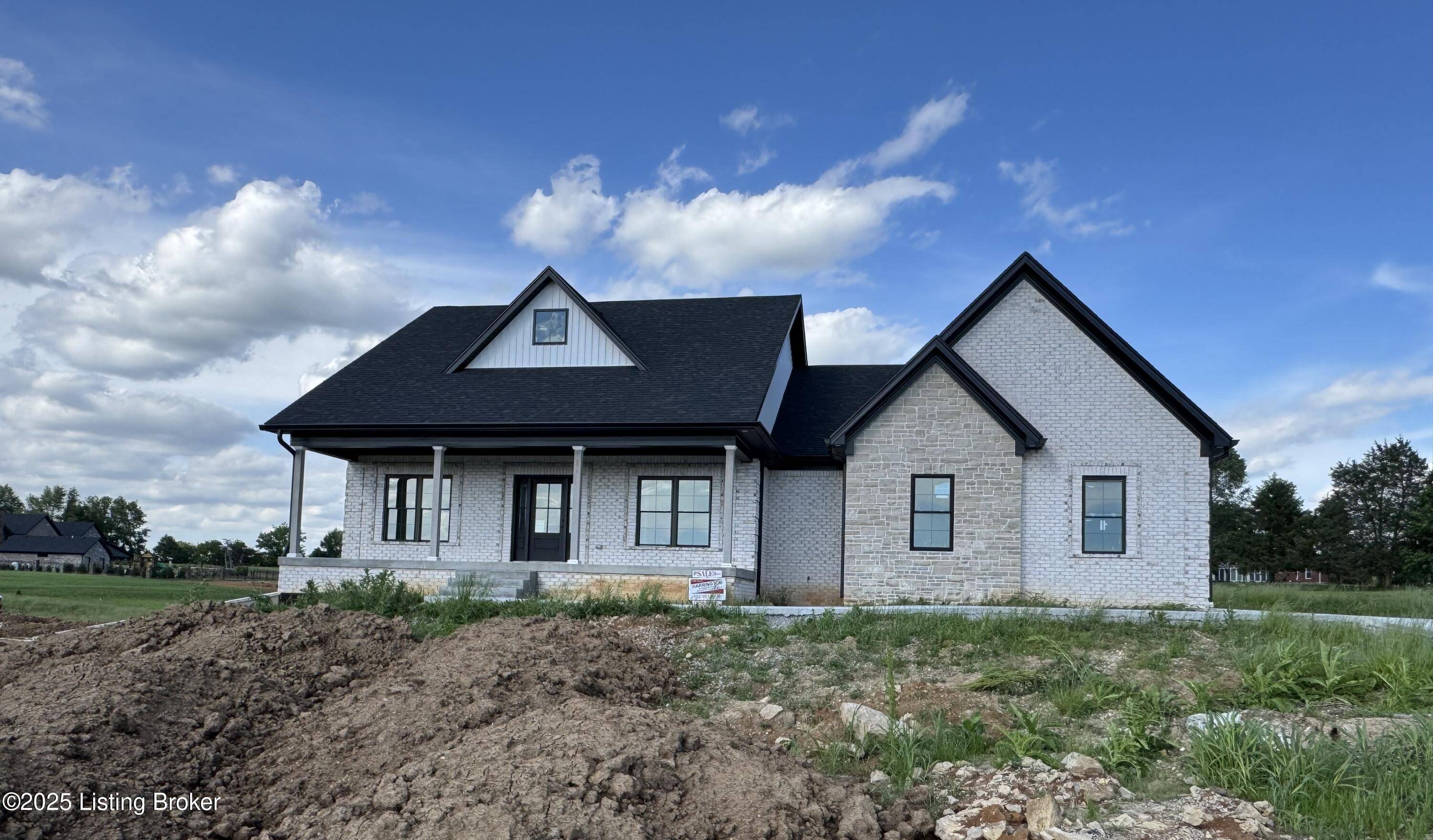 Shepherdsville, KY 40165,220 Tommy Ct