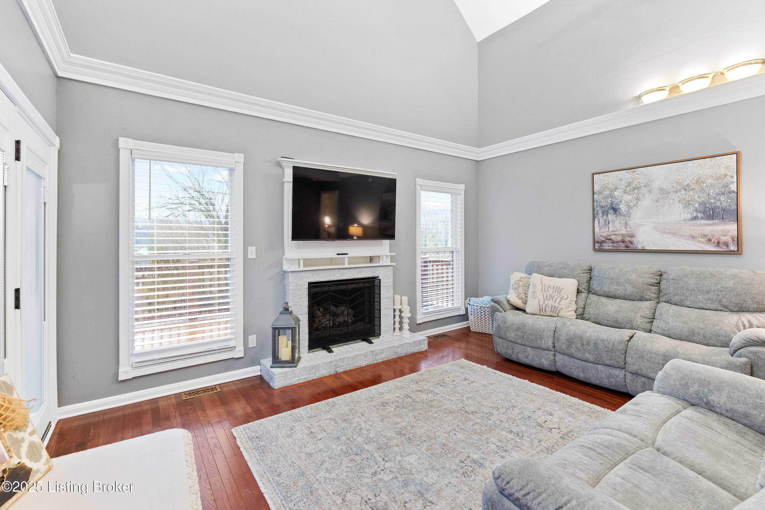 Taylorsville, KY 40071,415 Oak Ridge Dr