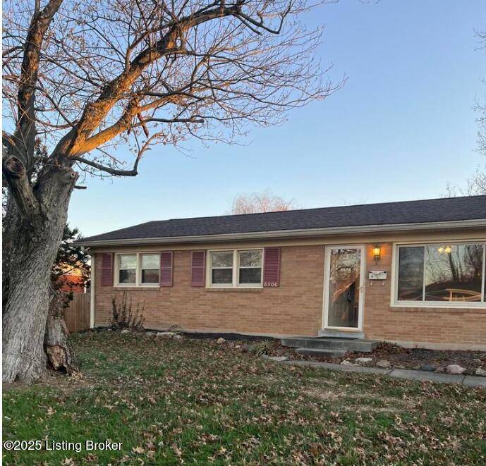 Louisville, KY 40272,6508 Skyline Dr