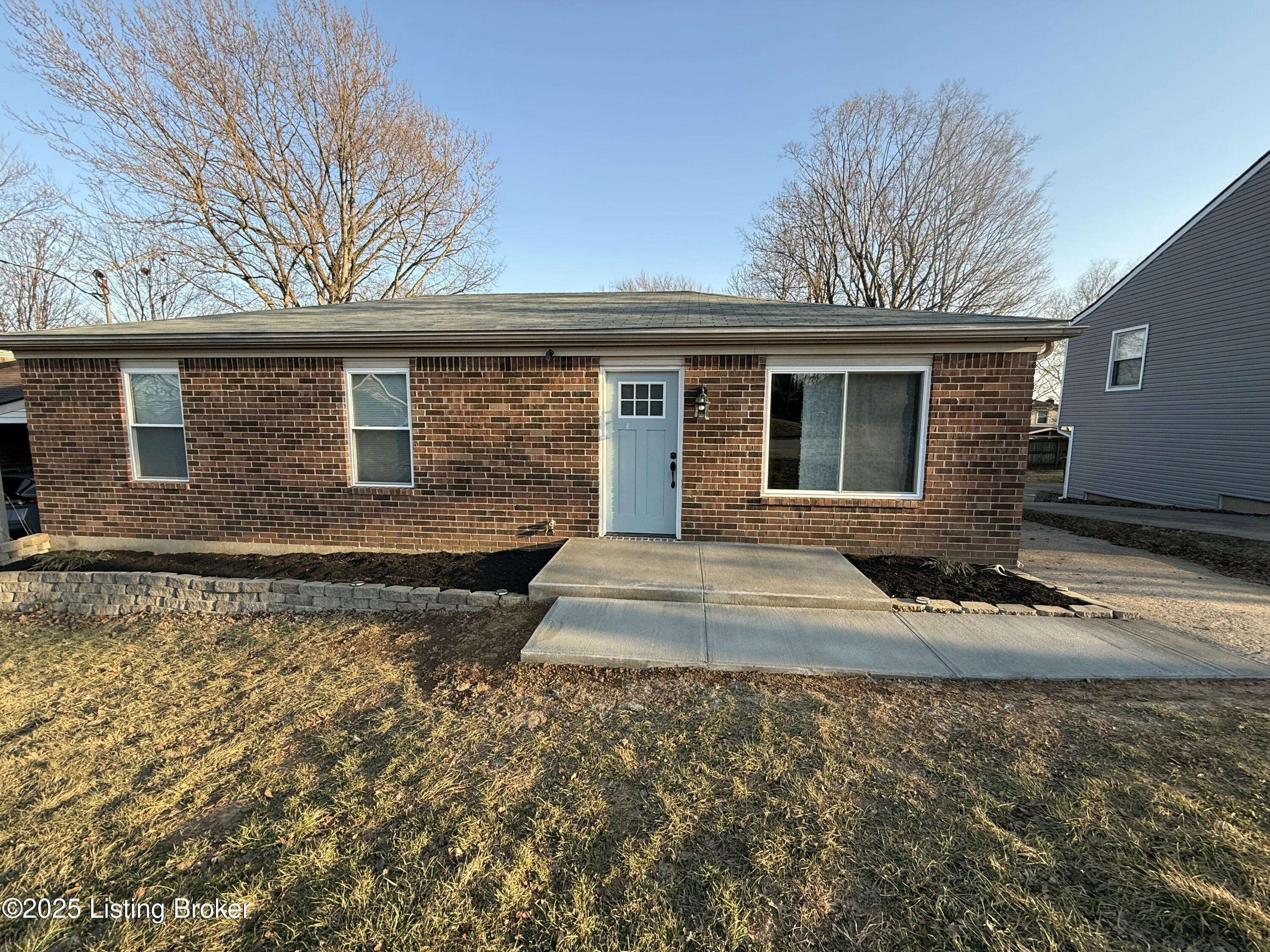 Jeffersontown, KY 40299,10908 Conti Ln