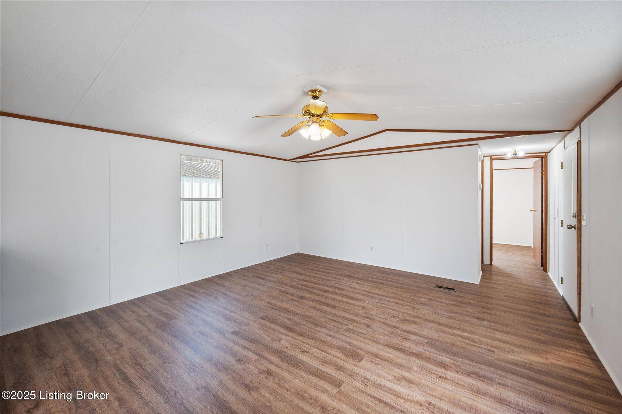 Brandenburg, KY 40108,255 Brady Ln