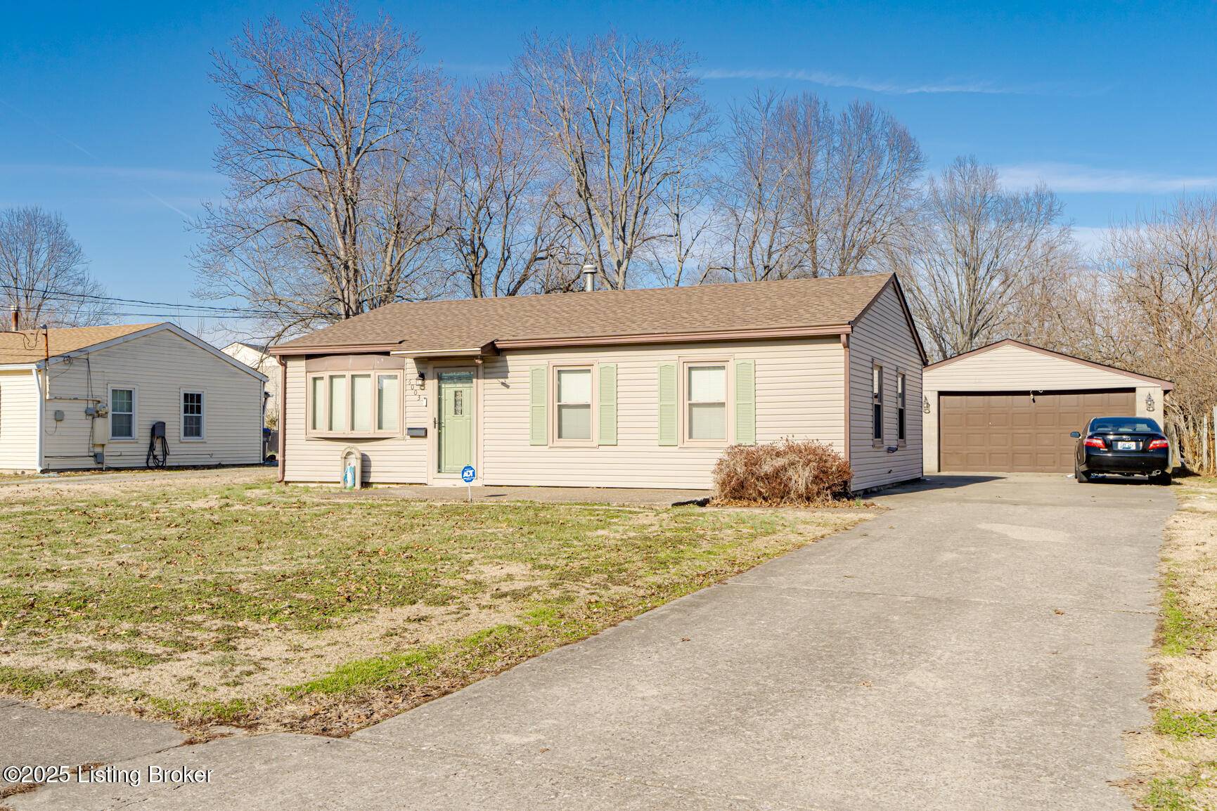 Louisville, KY 40272,6003 Halma Dr