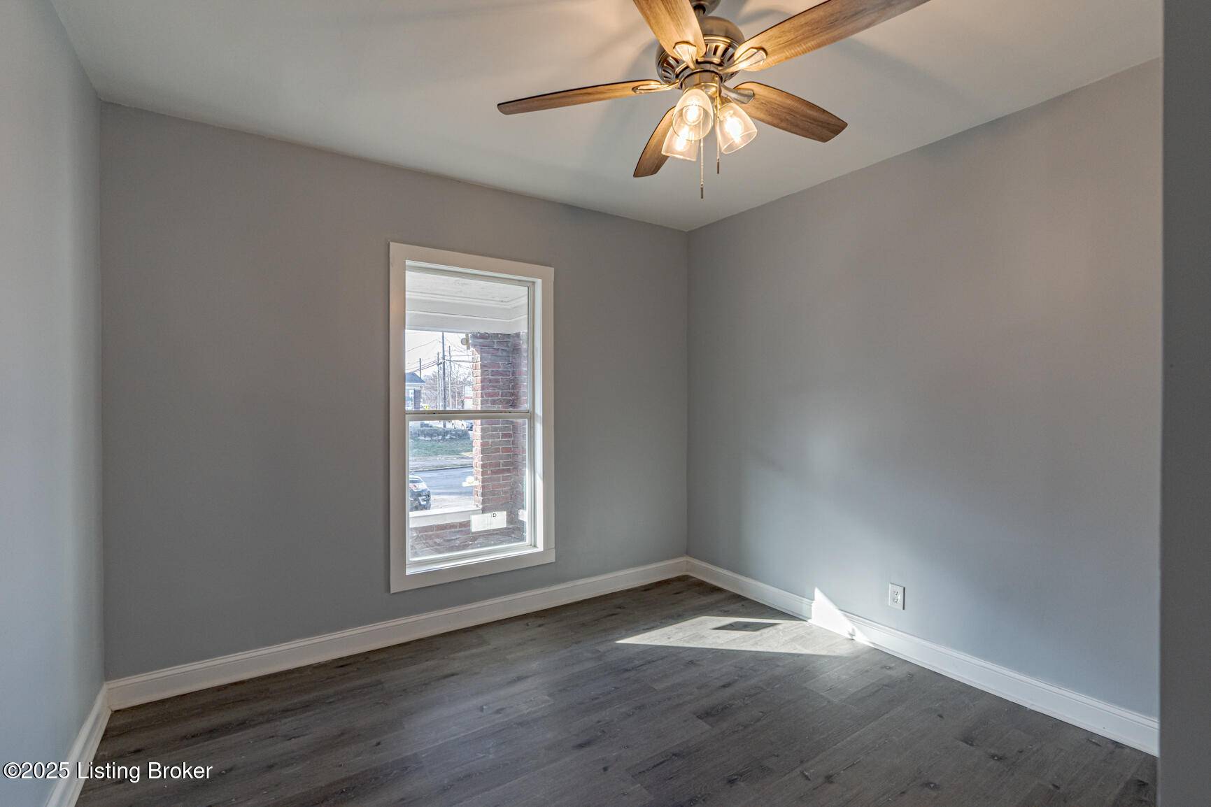Louisville, KY 40208,2703 S 6th St