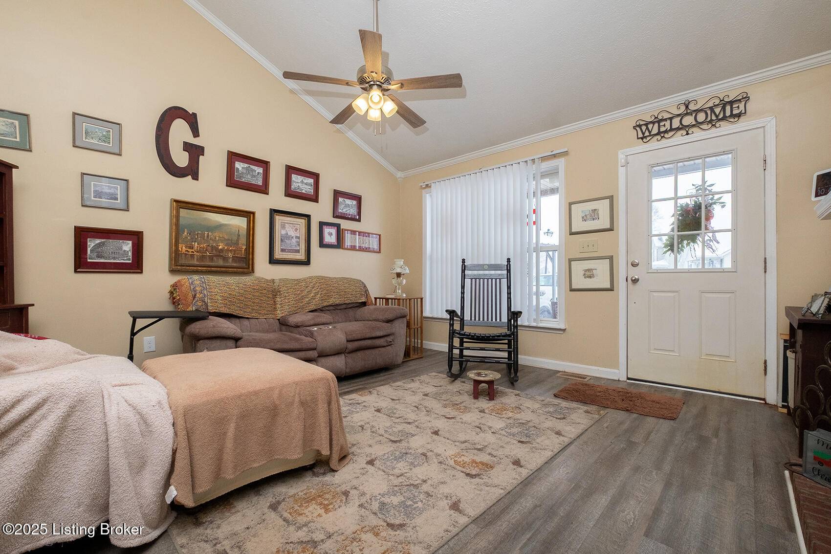 Louisville, KY 40272,4804 Greenvale Cir