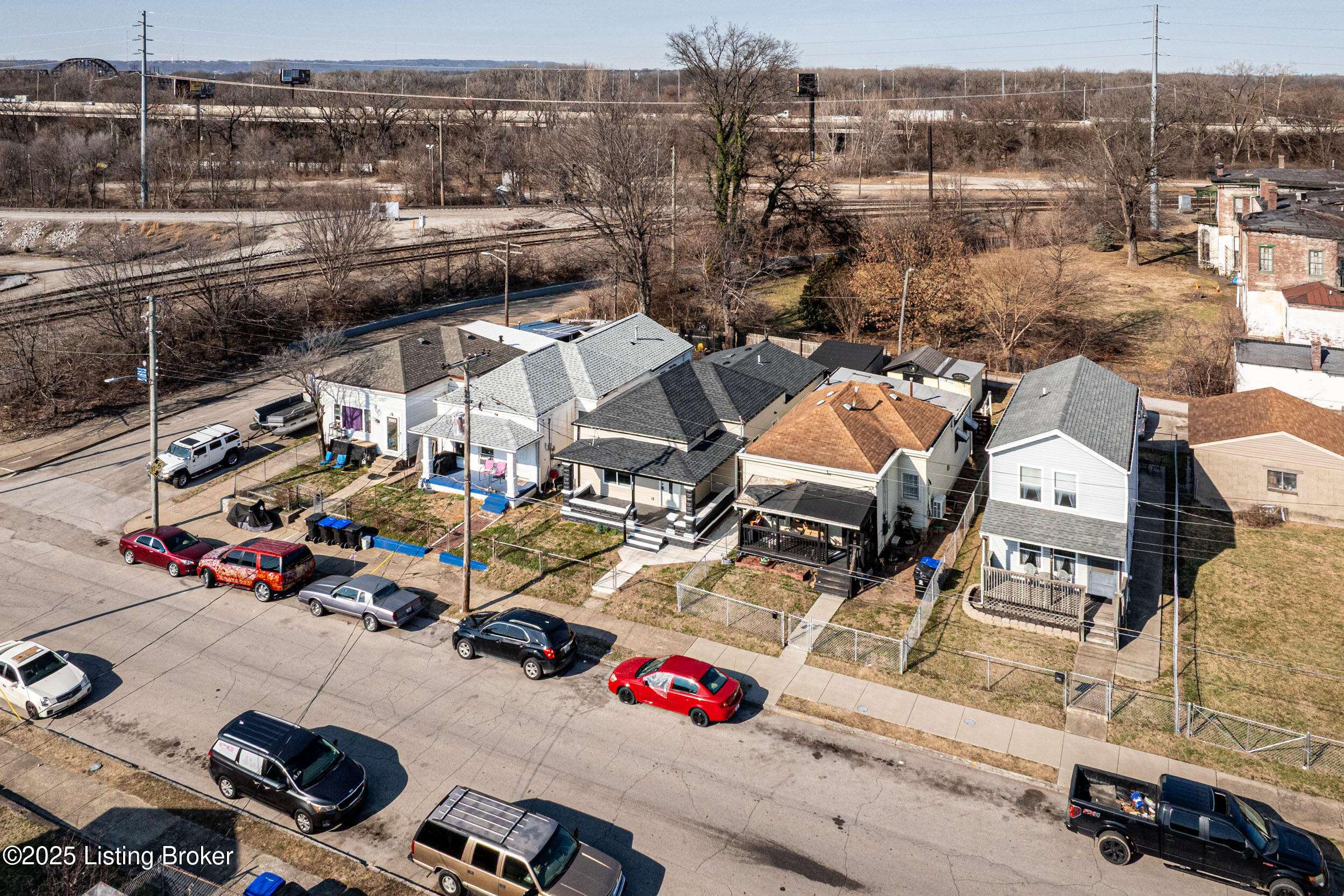 Louisville, KY 40212,2919 Montgomery St