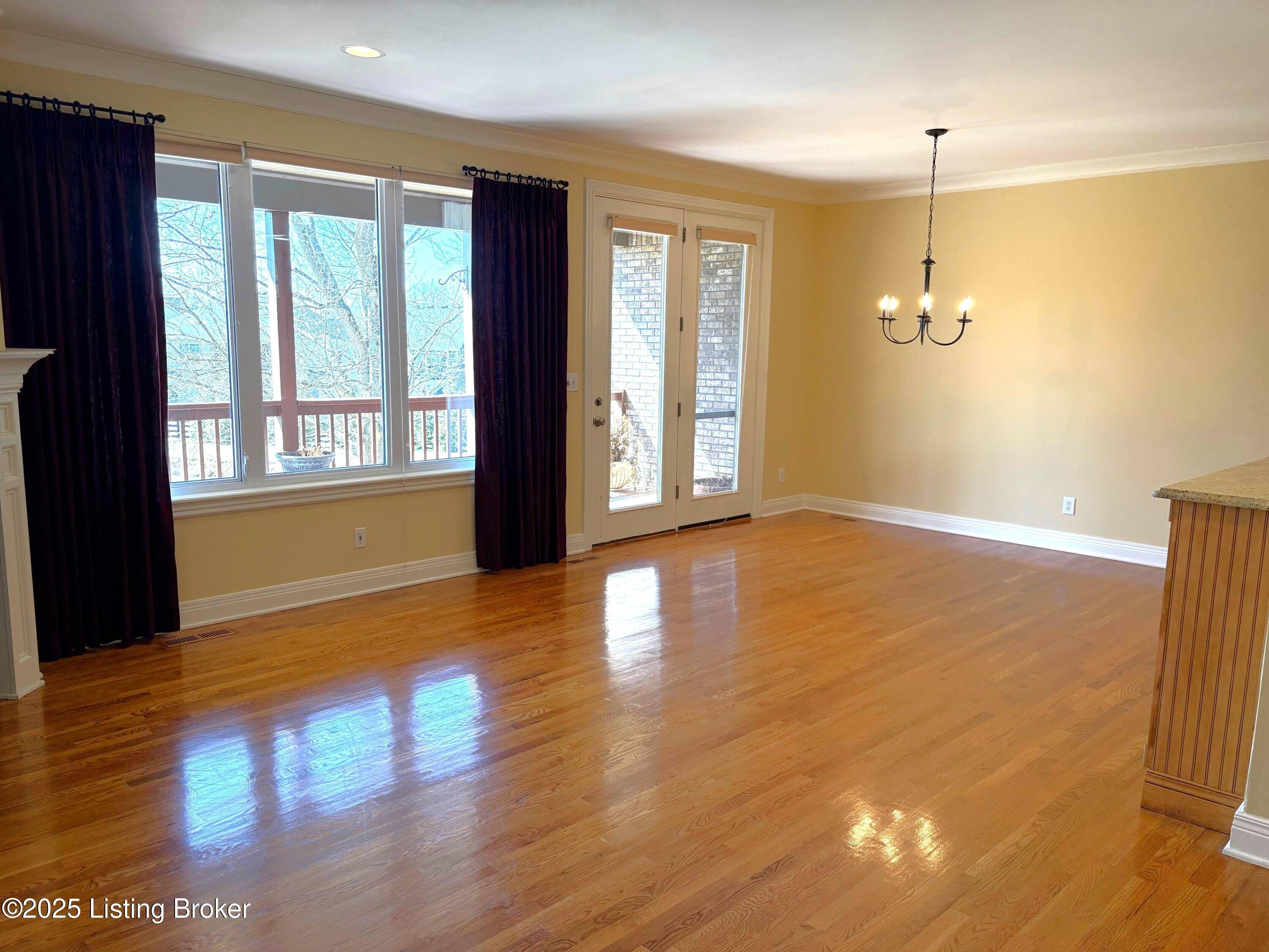 Louisville, KY 40245,16516 Briston Avon Ln