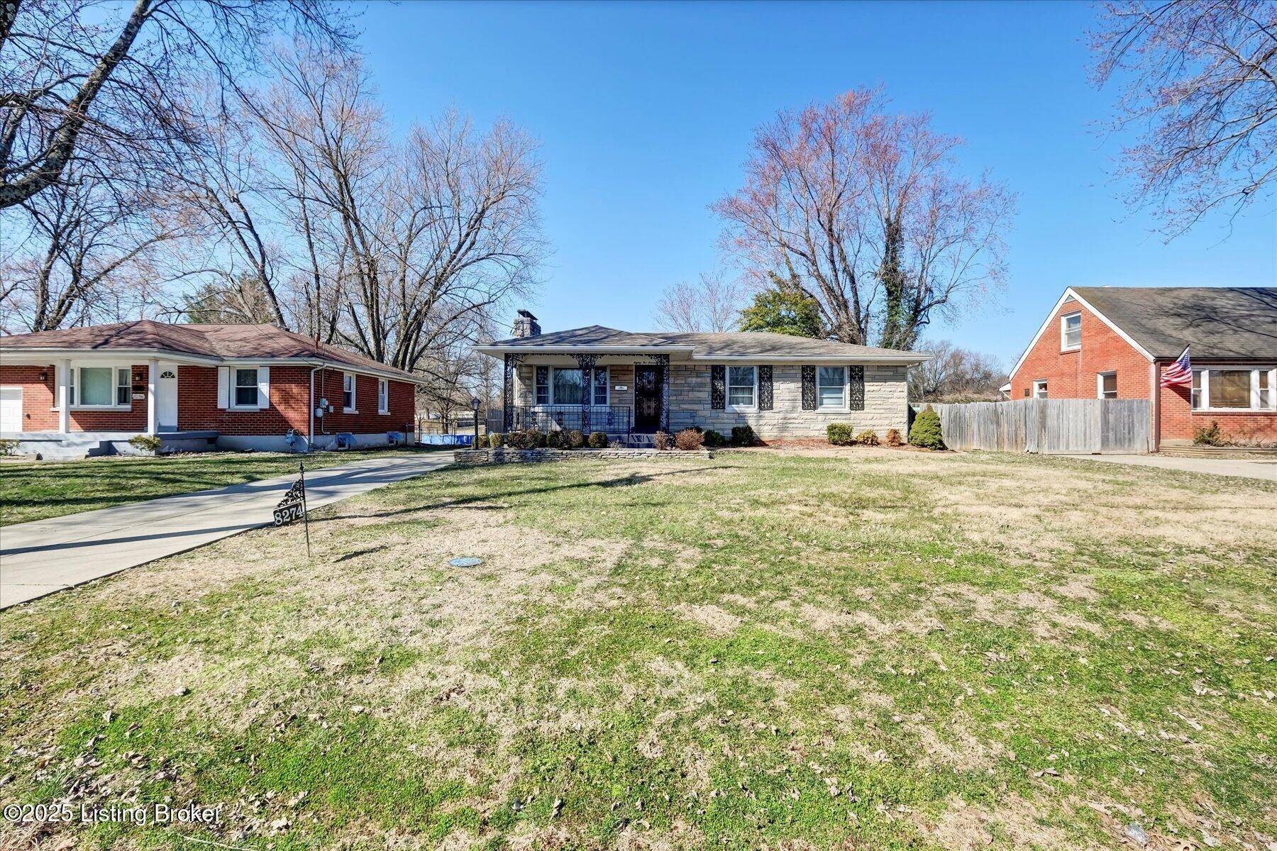 Louisville, KY 40258,8274 Blake Ln