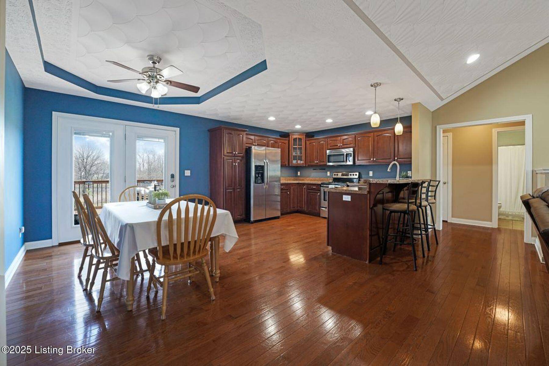 Vine Grove, KY 40175,111 E Piedmont Dr