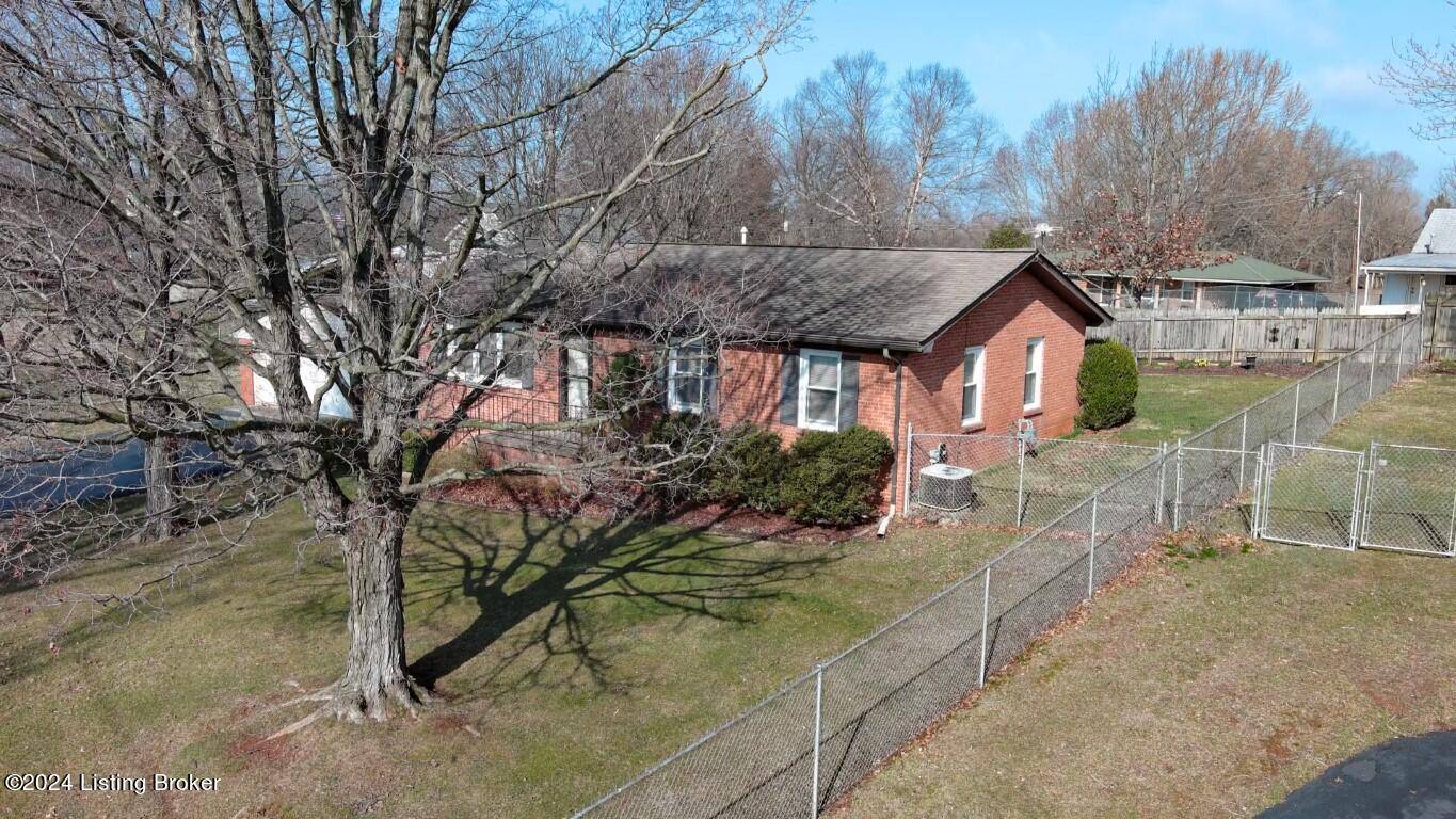 Vine Grove, KY 40175,603 STEPHEN St