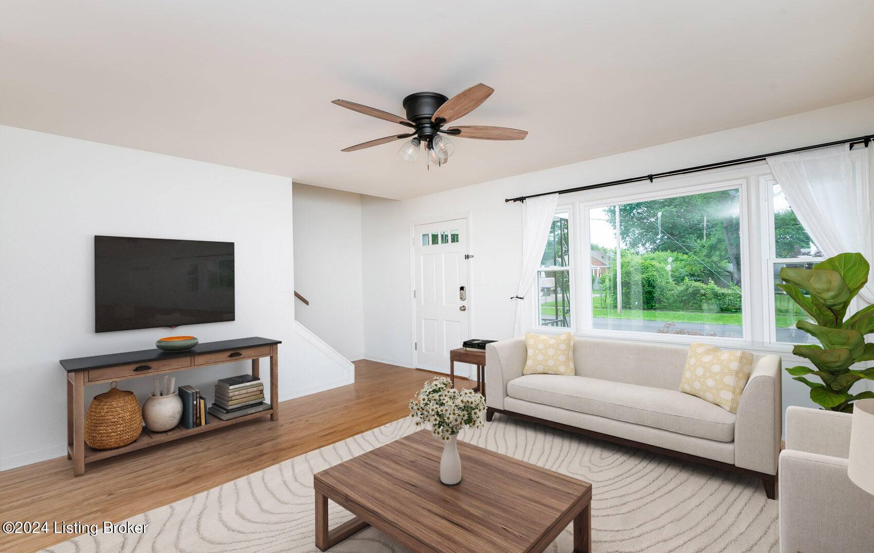 Louisville, KY 40220,3008 Nadina Dr