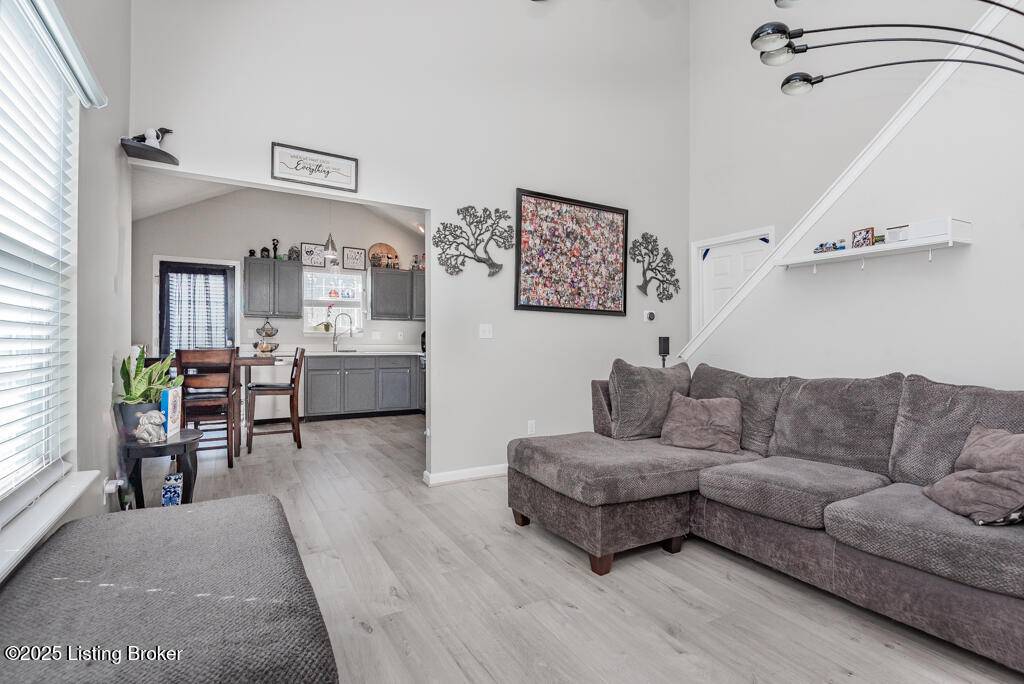 Louisville, KY 40291,8302 Lake Superior Dr