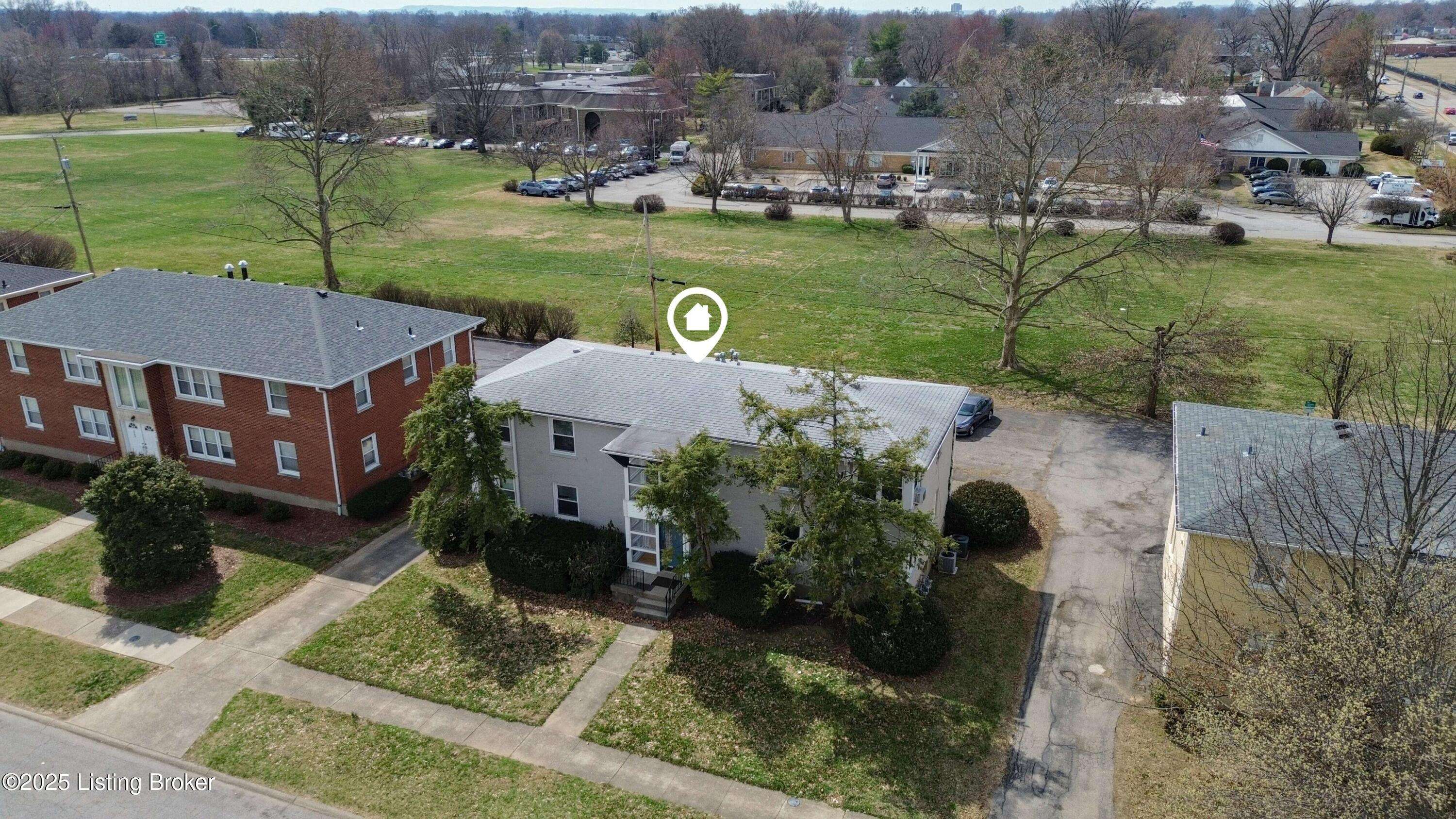 Louisville, KY 40205,2902 Abigail Dr #APT 4