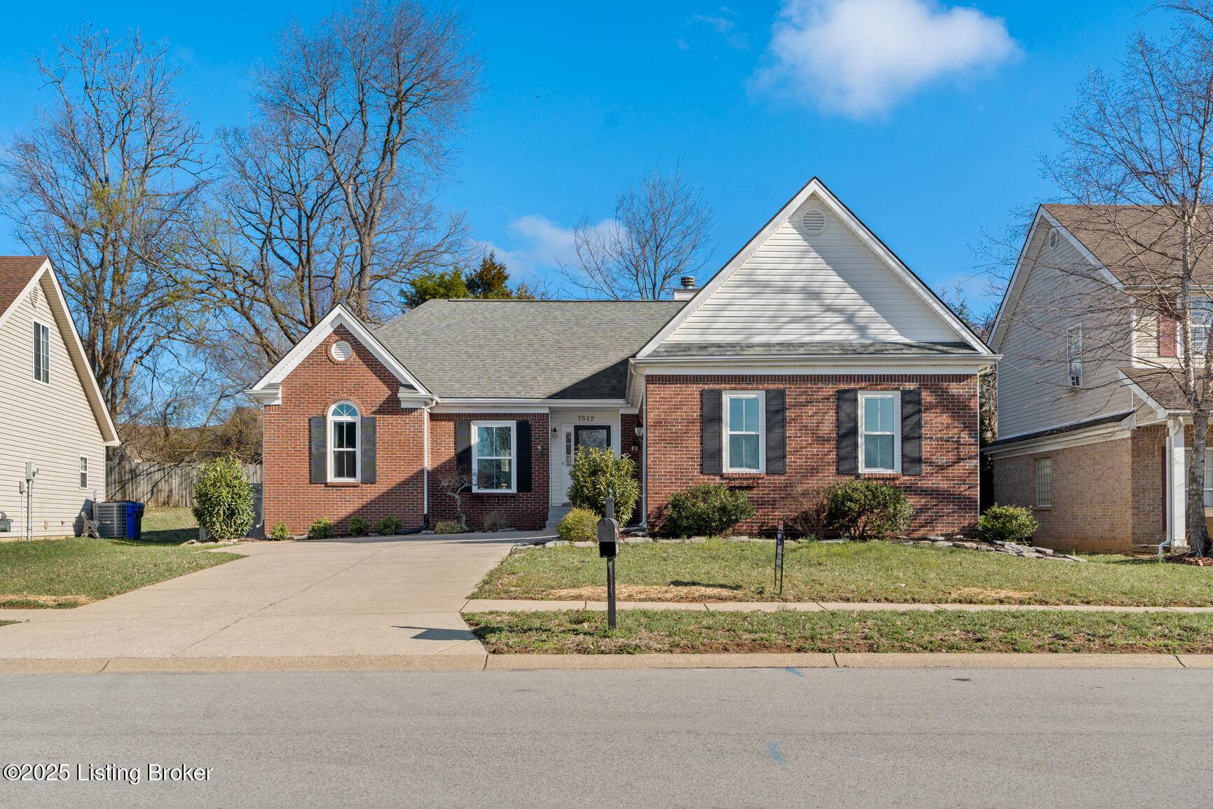 Louisville, KY 40291,7512 Warrenton Hill Ct