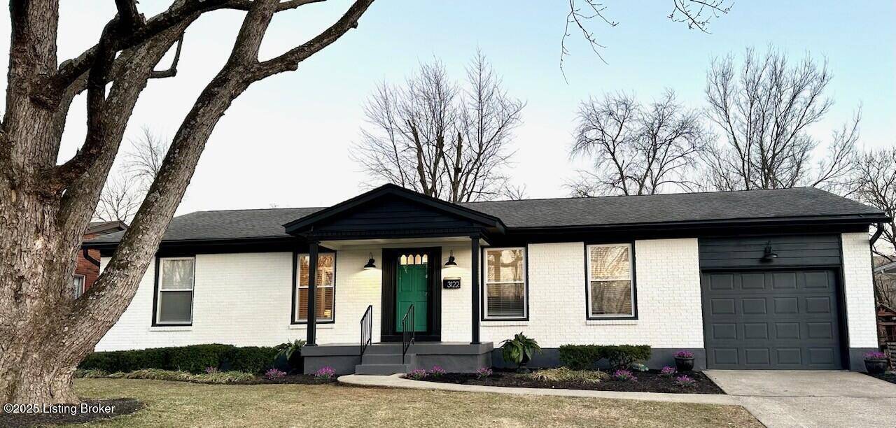 Louisville, KY 40205,3122 Sunny Ln