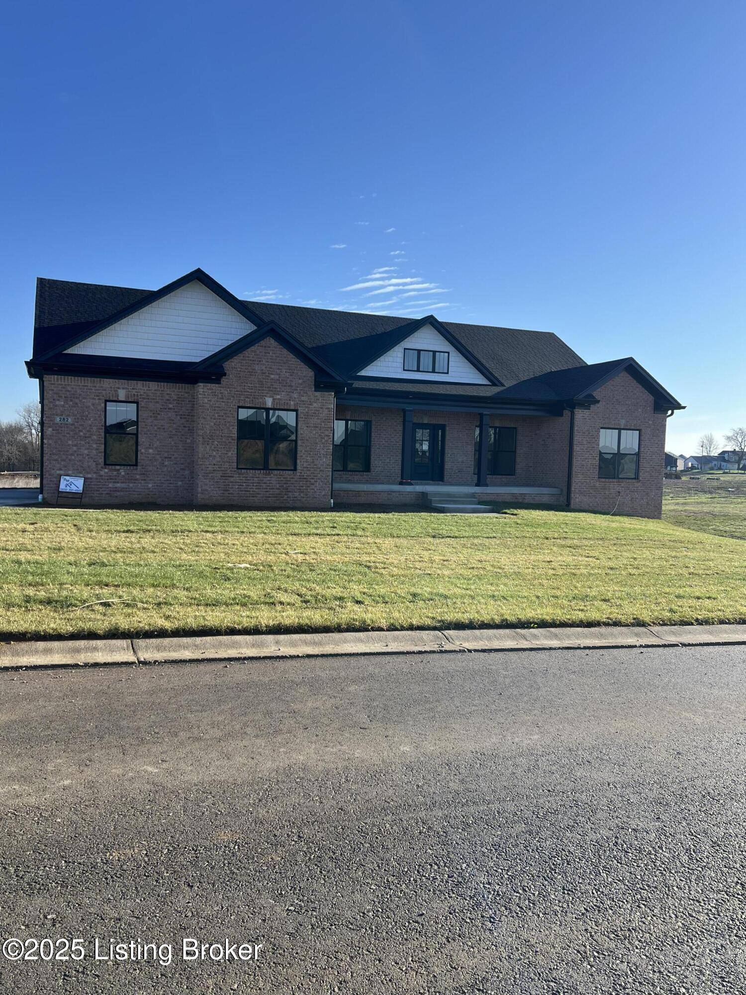 Fisherville, KY 40023,282 Dalton Dr
