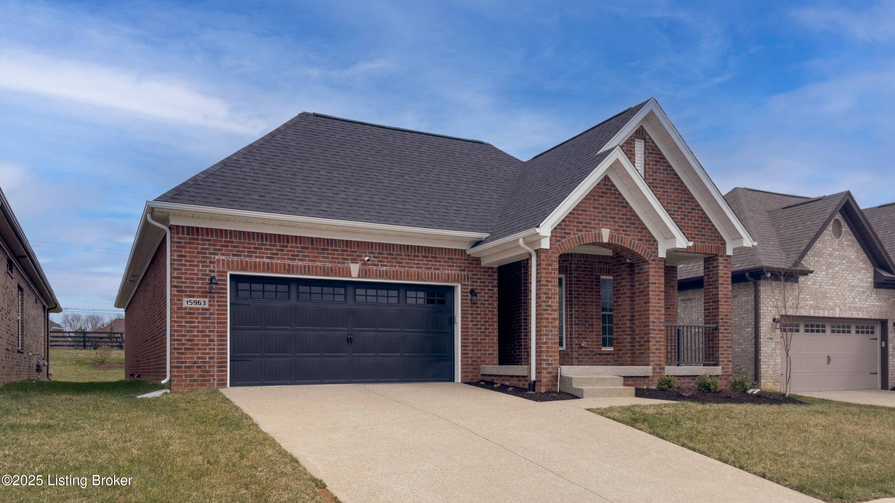 Louisville, KY 40245,15963 Cumberland Lake Cir