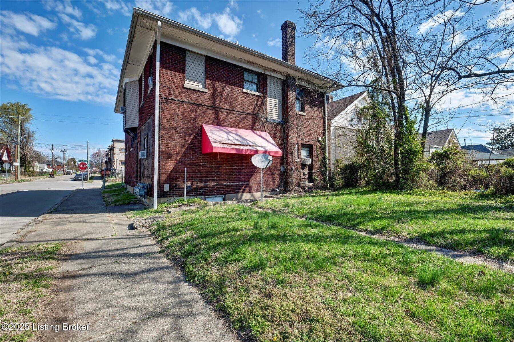 Louisville, KY 40211,3722 Vermont Ave