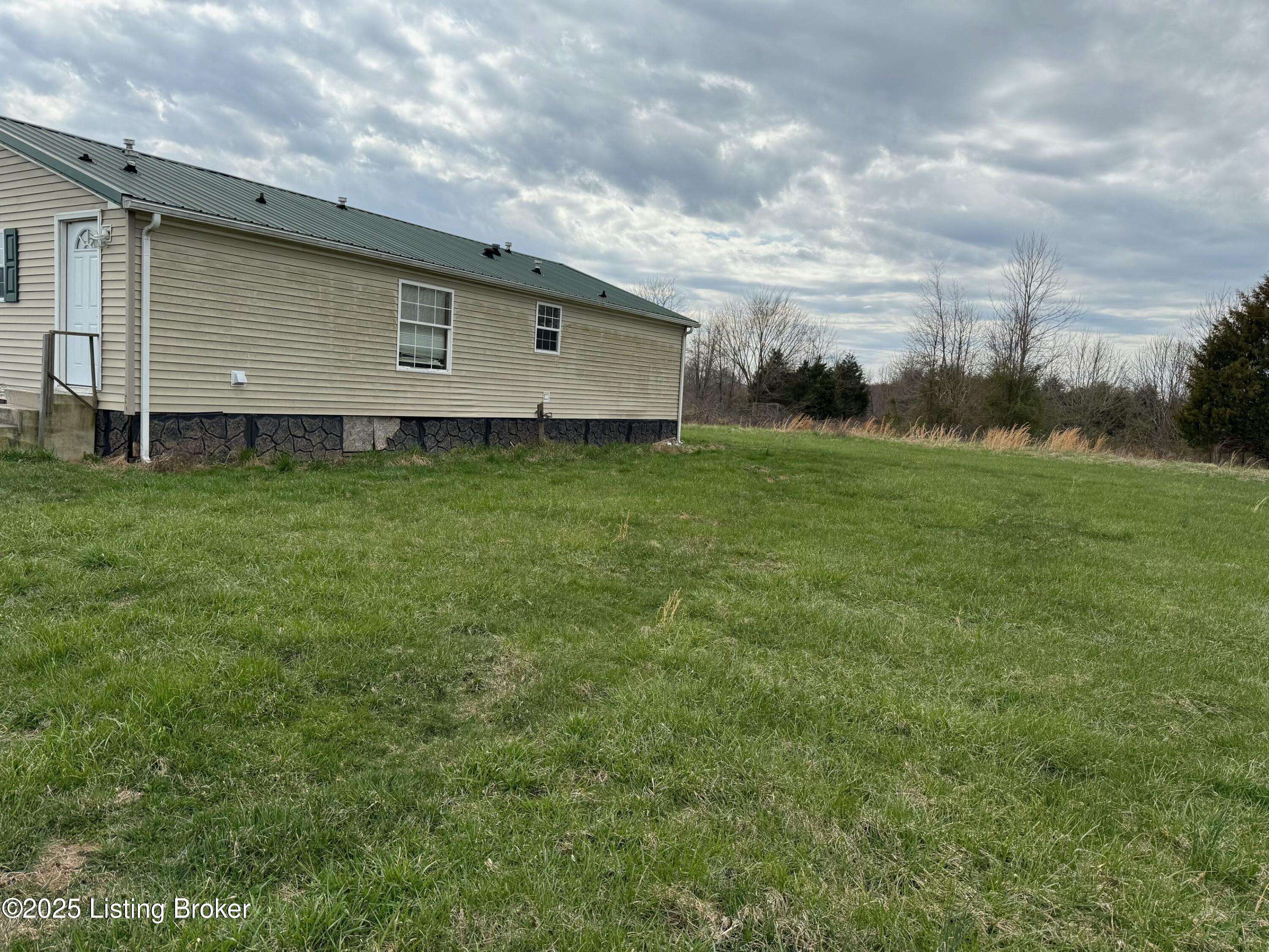 Garfield, KY 40140,42 Foggy Bottom Ln