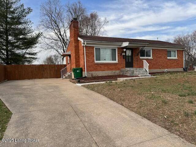 Louisville, KY 40219,5407 Lois Ave