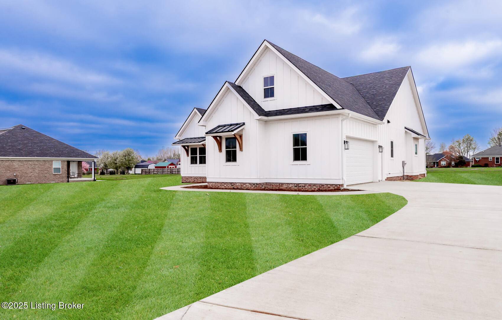 Bardstown, KY 40004,200 Brookside St